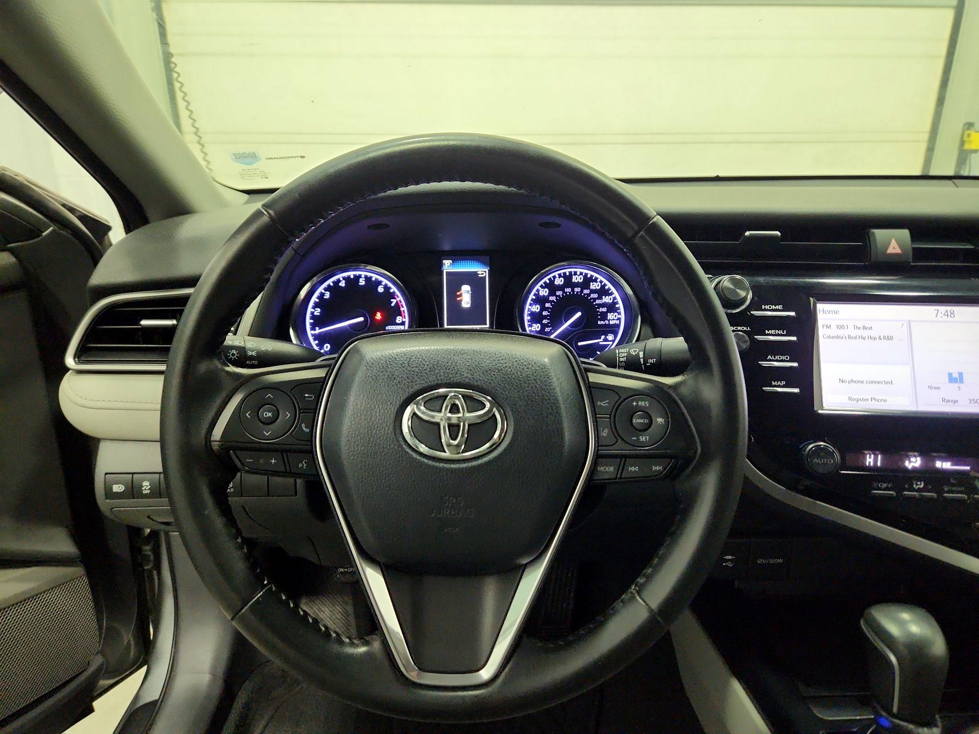 Thumbnail: 2019 Toyota Camry - 10