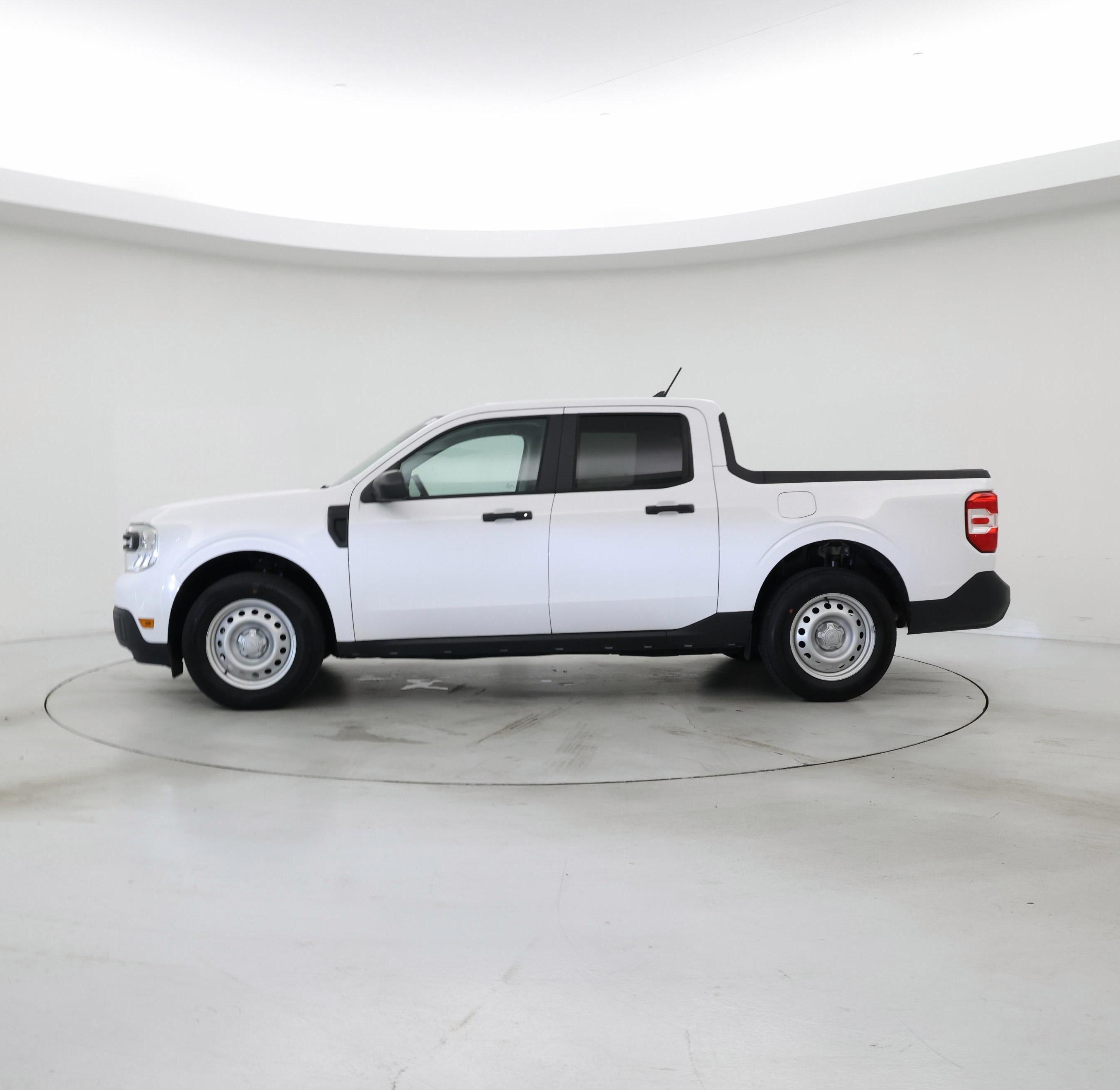 Thumbnail: 2022 Ford Maverick - 3