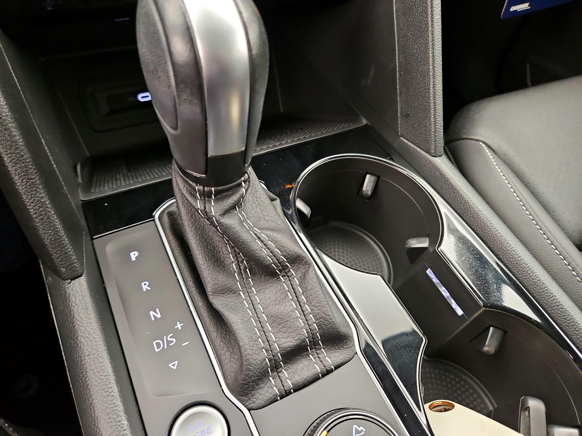 Thumbnail: 2023 Volkswagen Atlas - 18