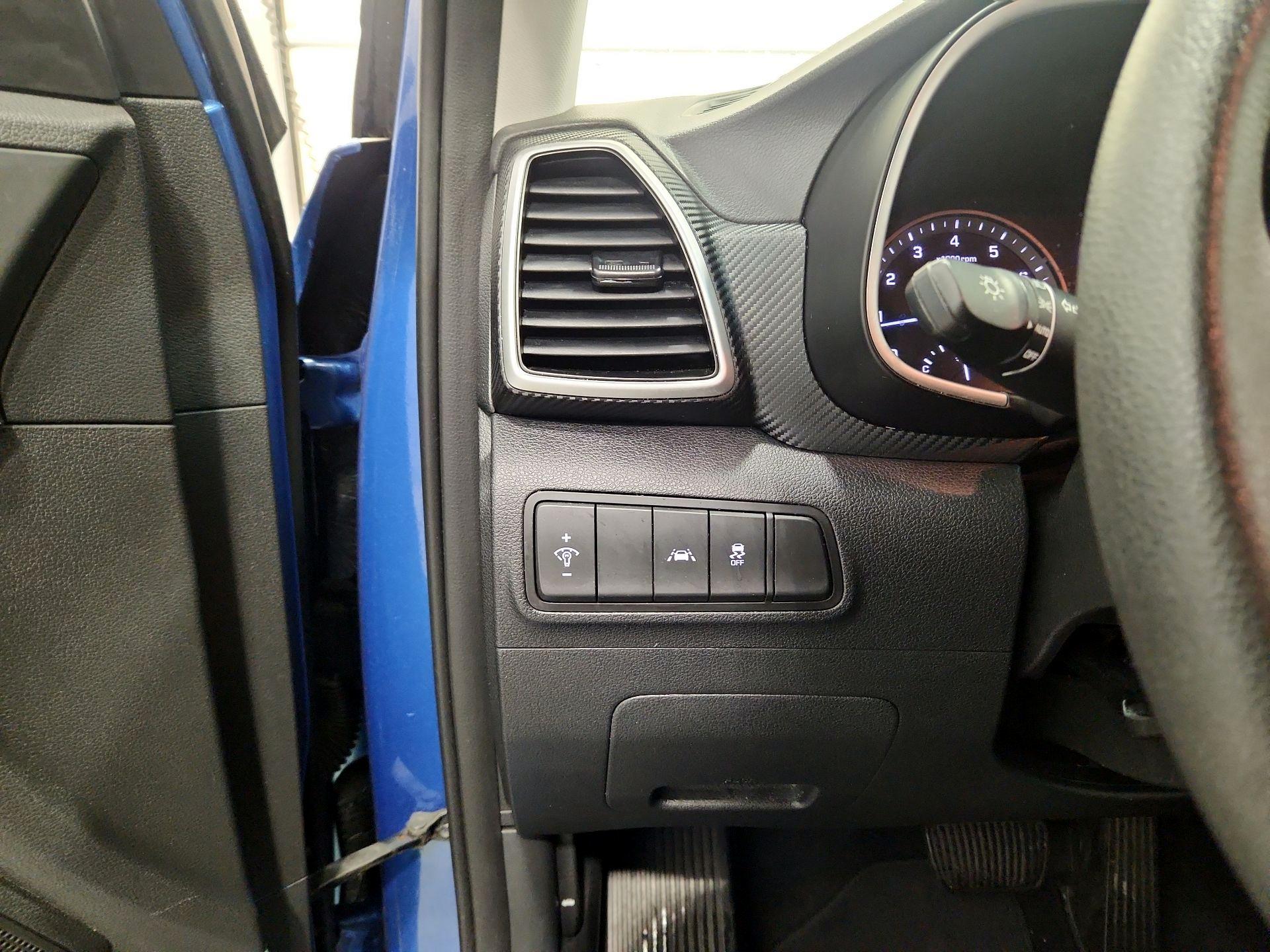 Thumbnail: 2019 Hyundai Tucson - 13