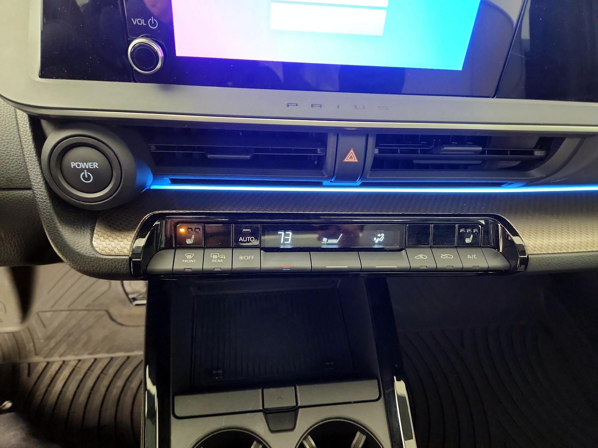 Thumbnail: 2024 Toyota Prius - 14