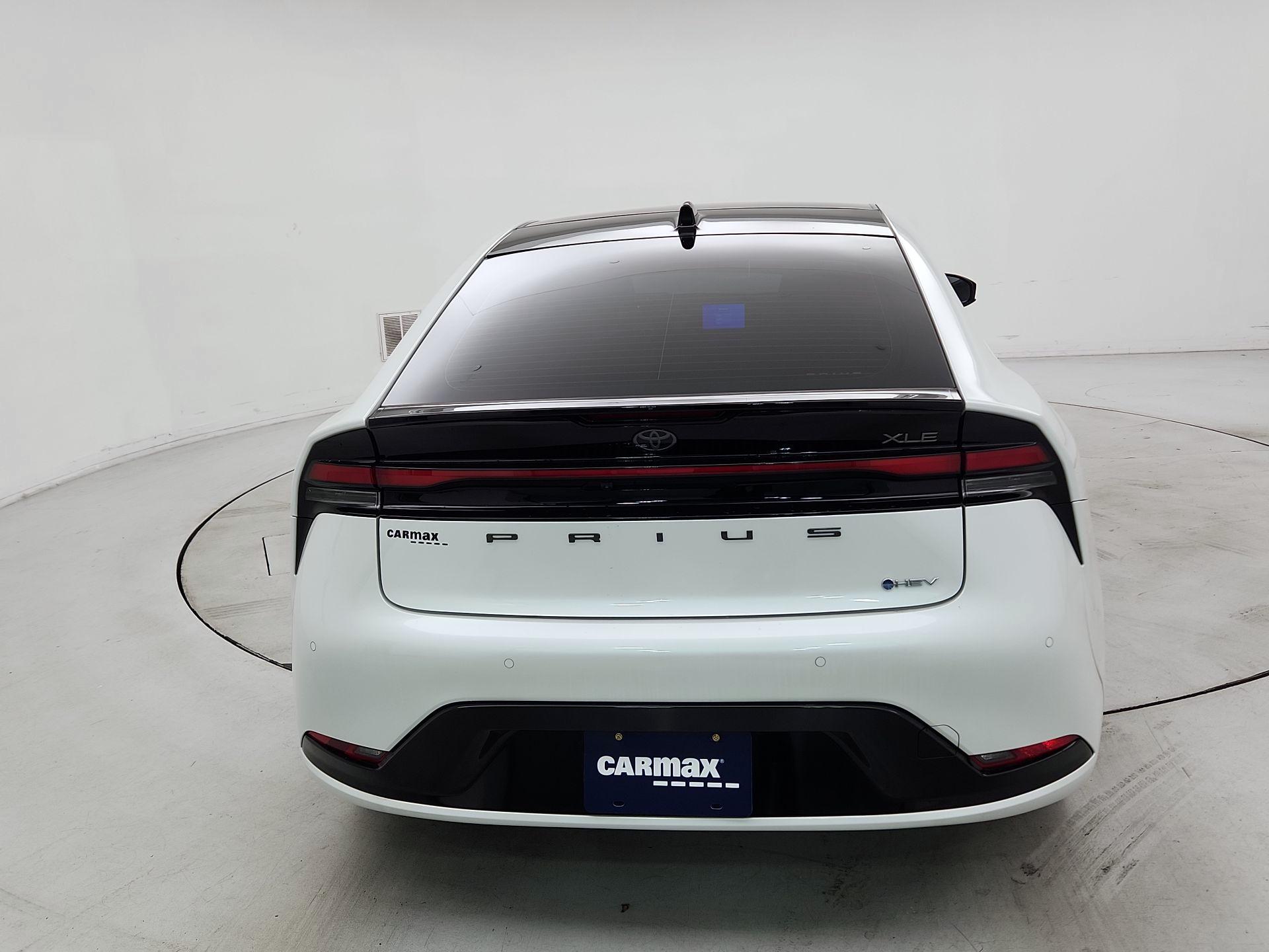 Thumbnail: 2024 Toyota Prius - 6