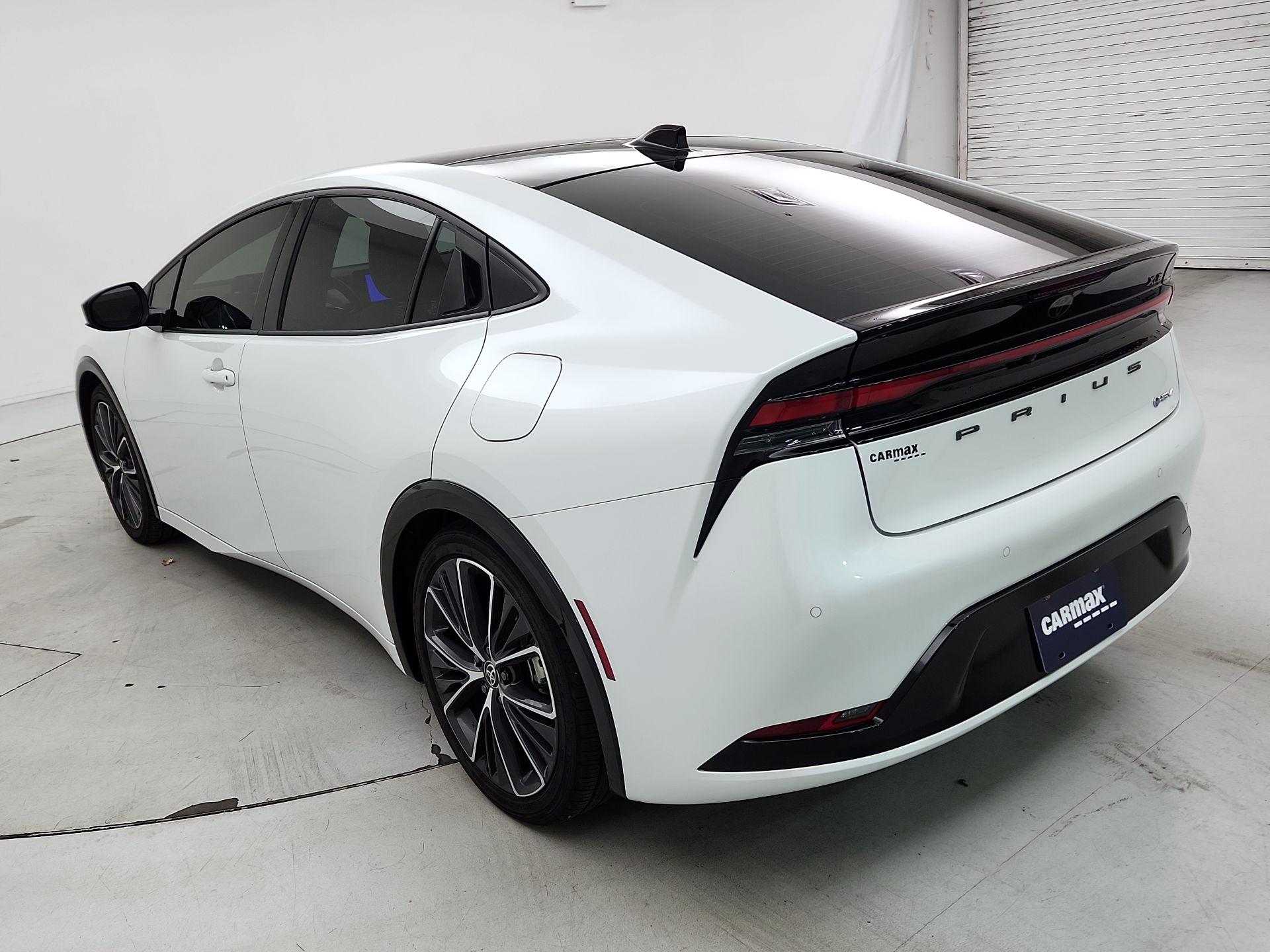 Thumbnail: 2024 Toyota Prius - 7