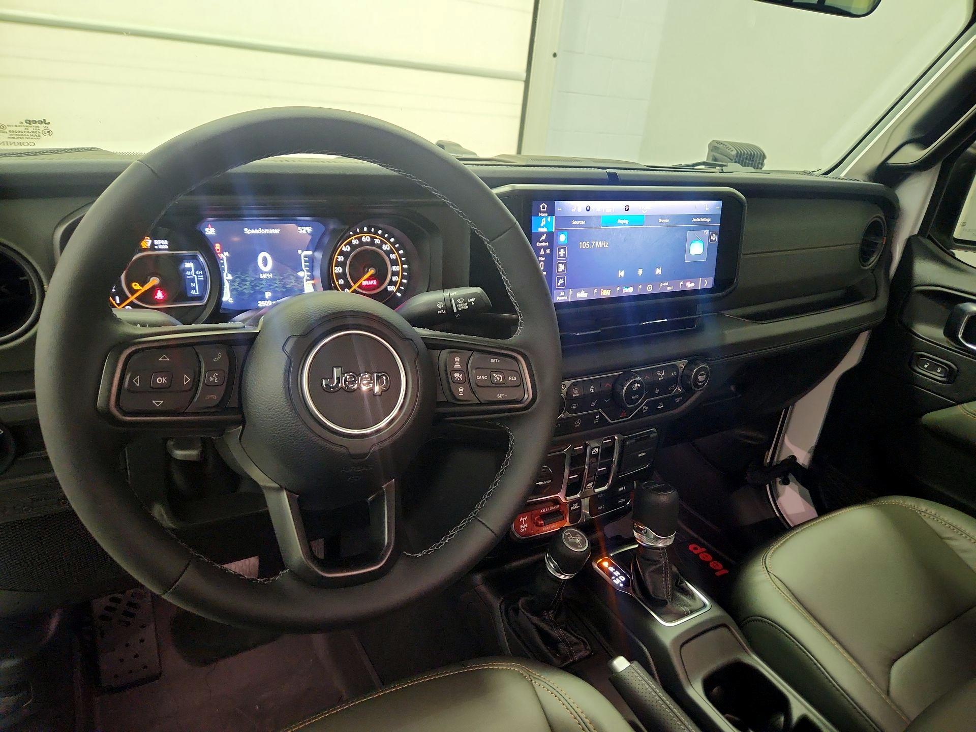 Thumbnail: 2025 Jeep Gladiator - 9