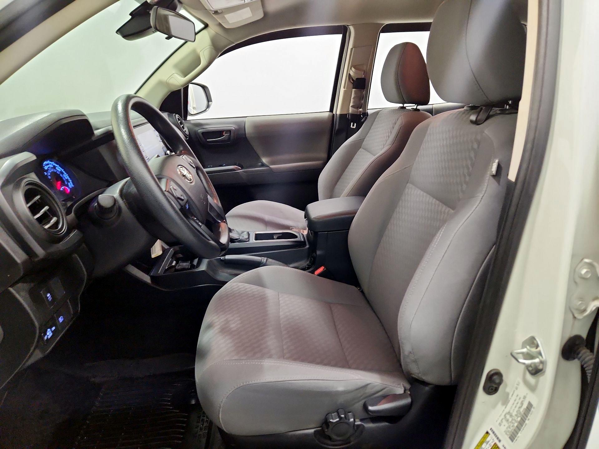 Thumbnail: 2021 Toyota Tacoma - 11