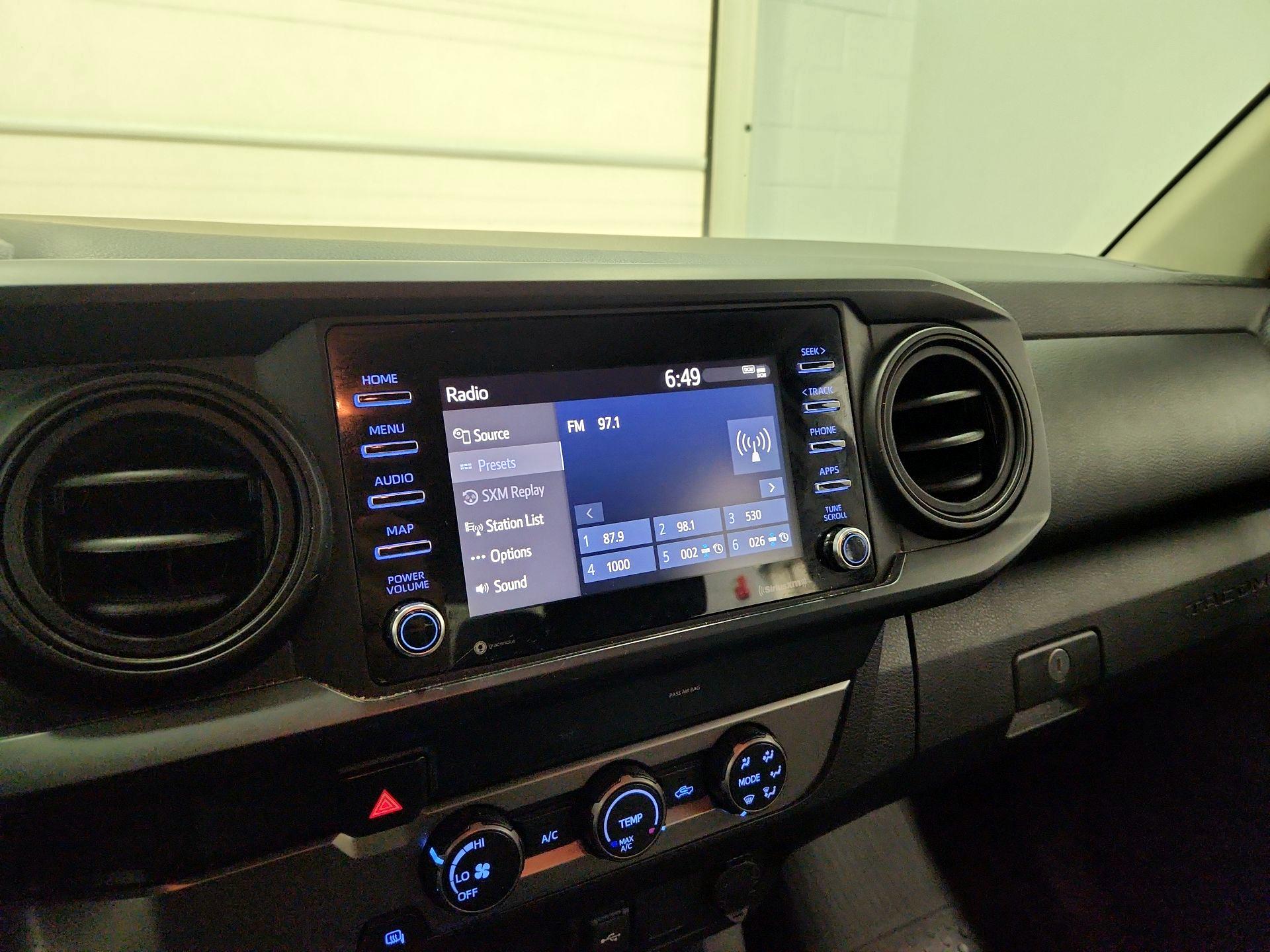 Thumbnail: 2021 Toyota Tacoma - 15