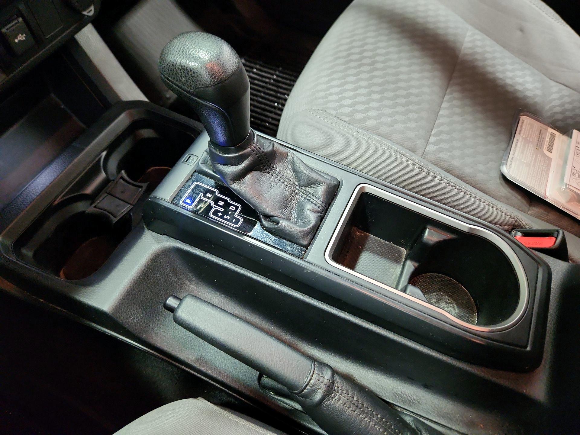 Thumbnail: 2021 Toyota Tacoma - 17