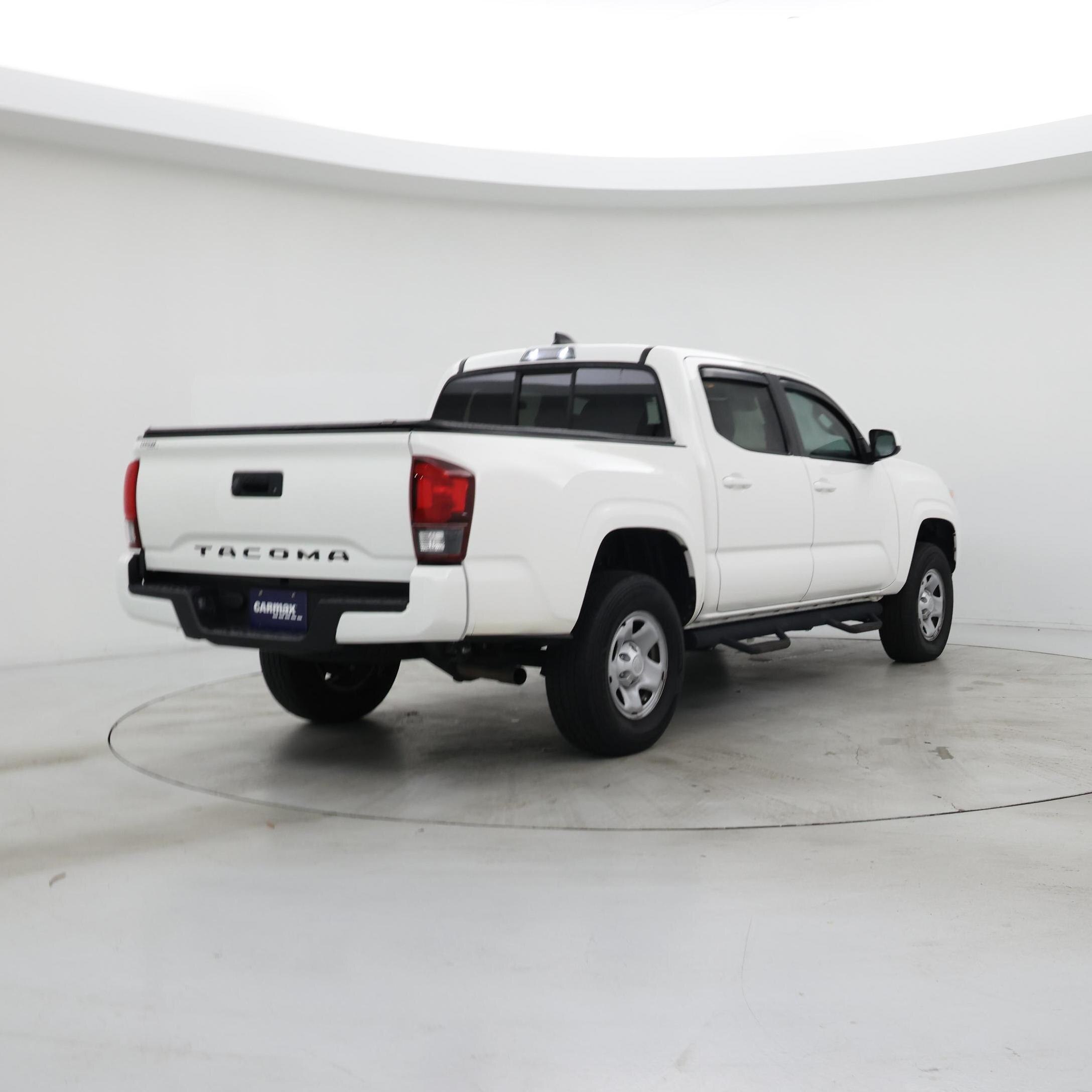 Thumbnail: 2021 Toyota Tacoma - 8