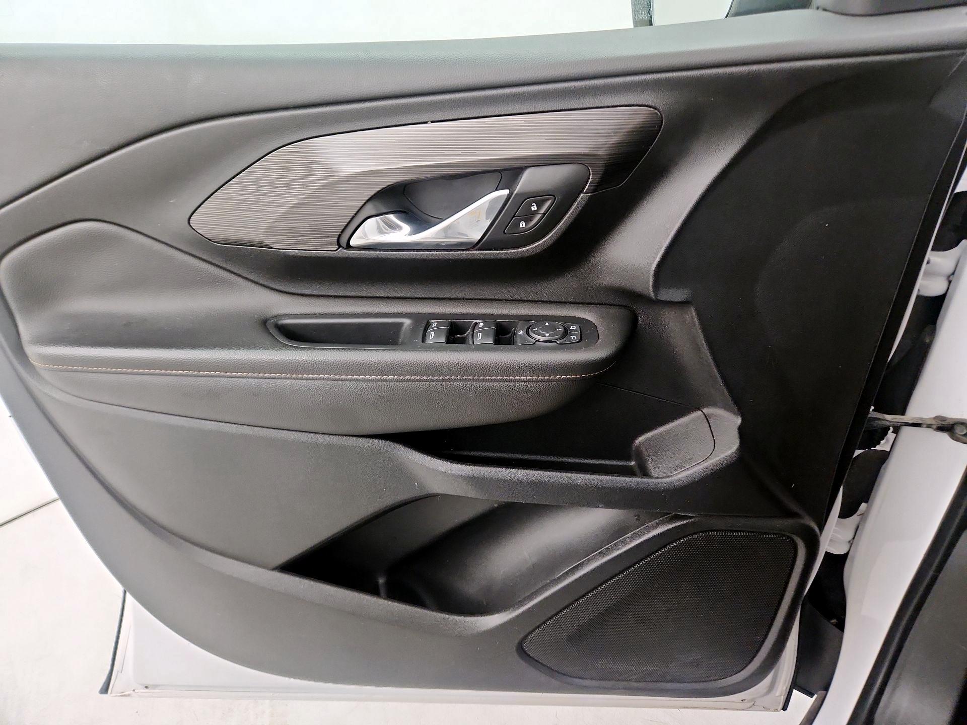 Thumbnail: 2020 GMC Terrain - 12