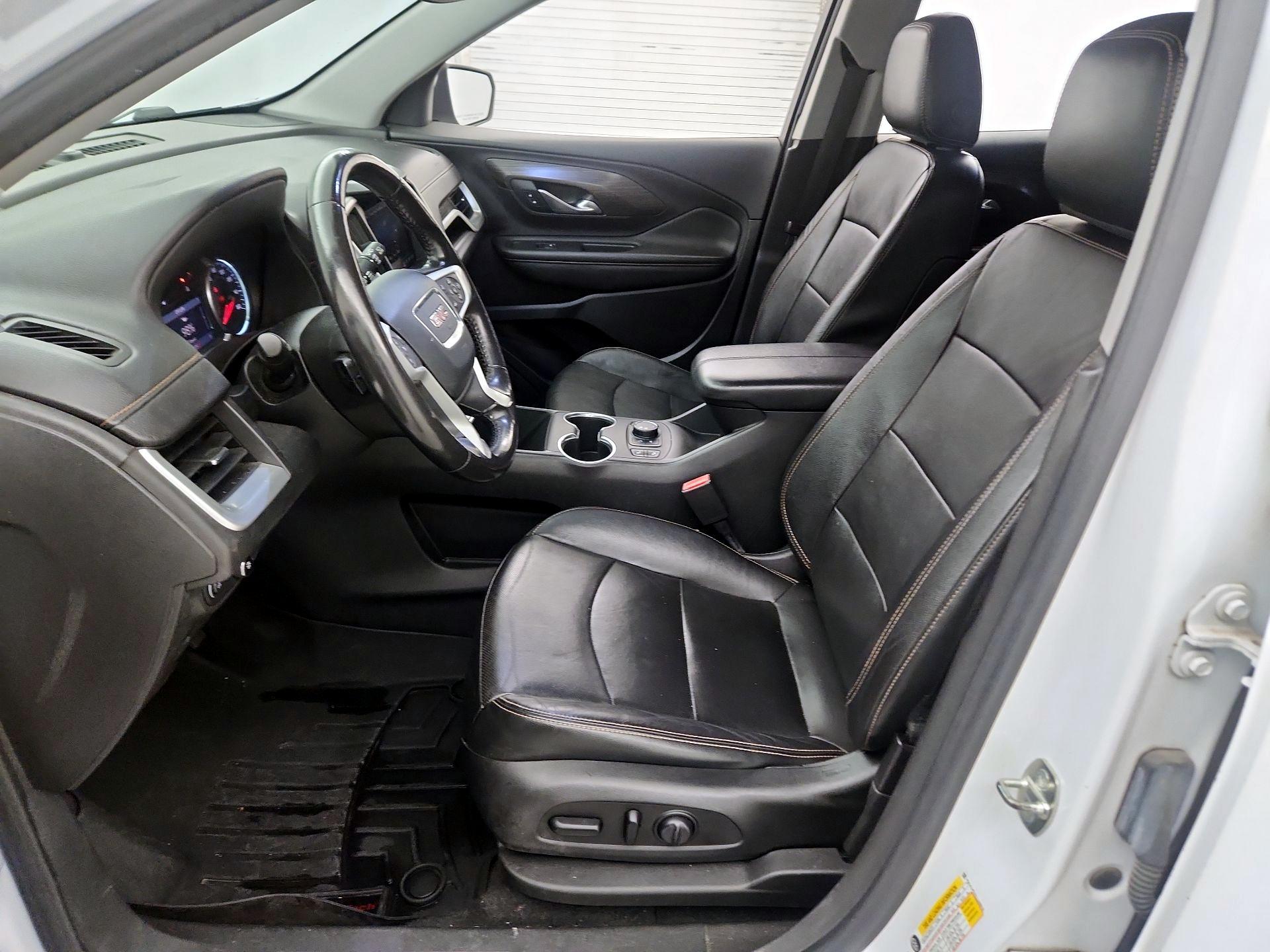 Thumbnail: 2020 GMC Terrain - 19