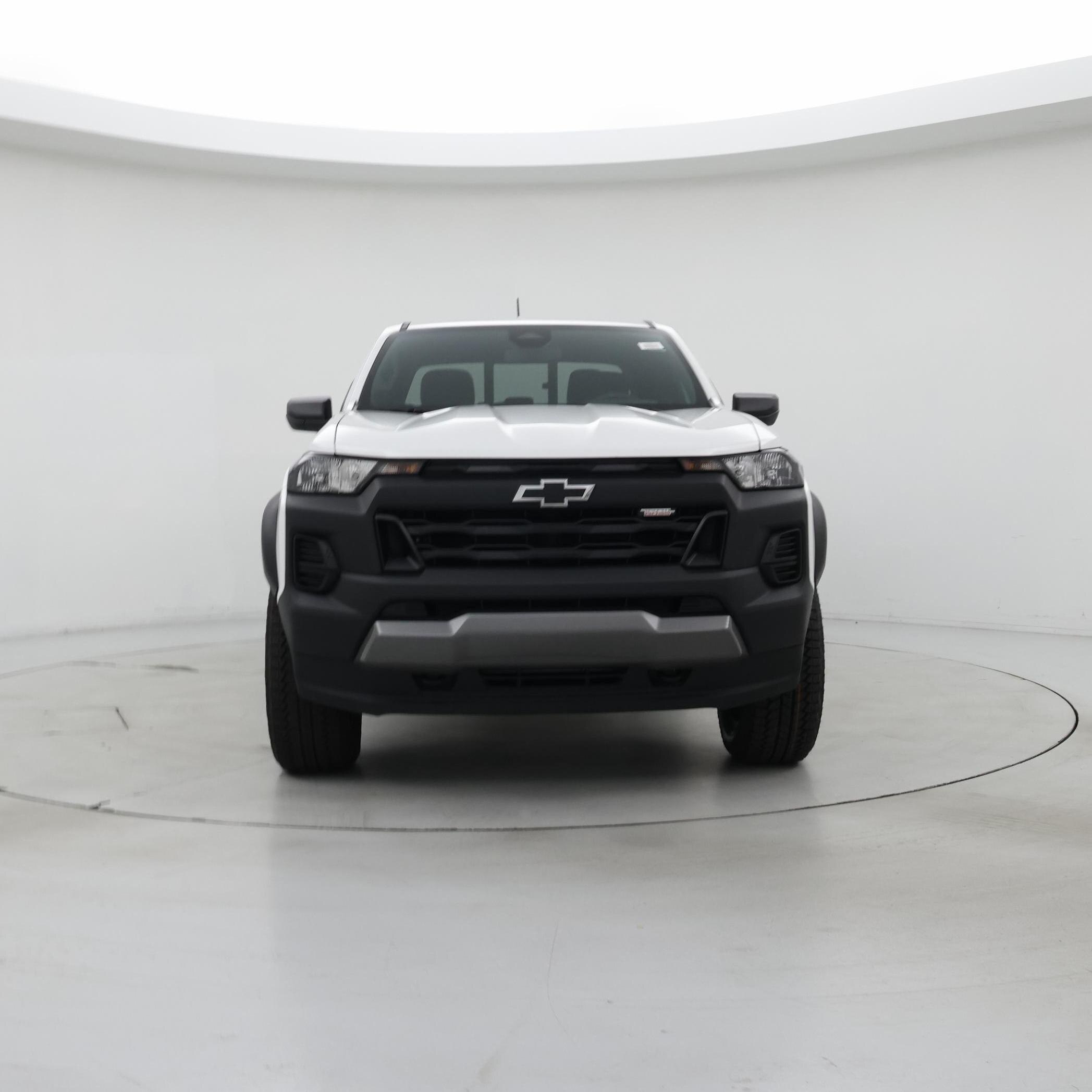 Thumbnail: 2024 Chevrolet Colorado - 5