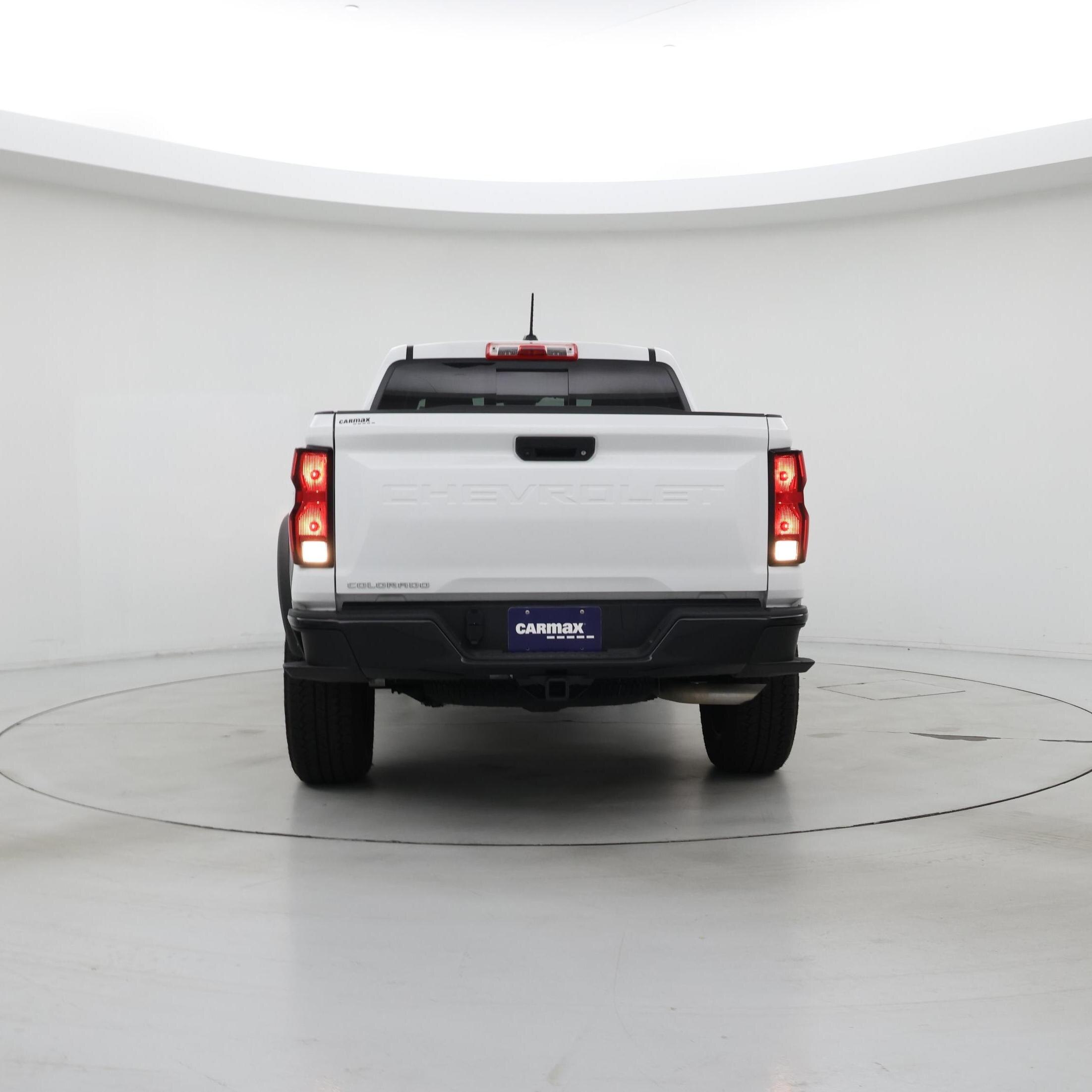 Thumbnail: 2024 Chevrolet Colorado - 6