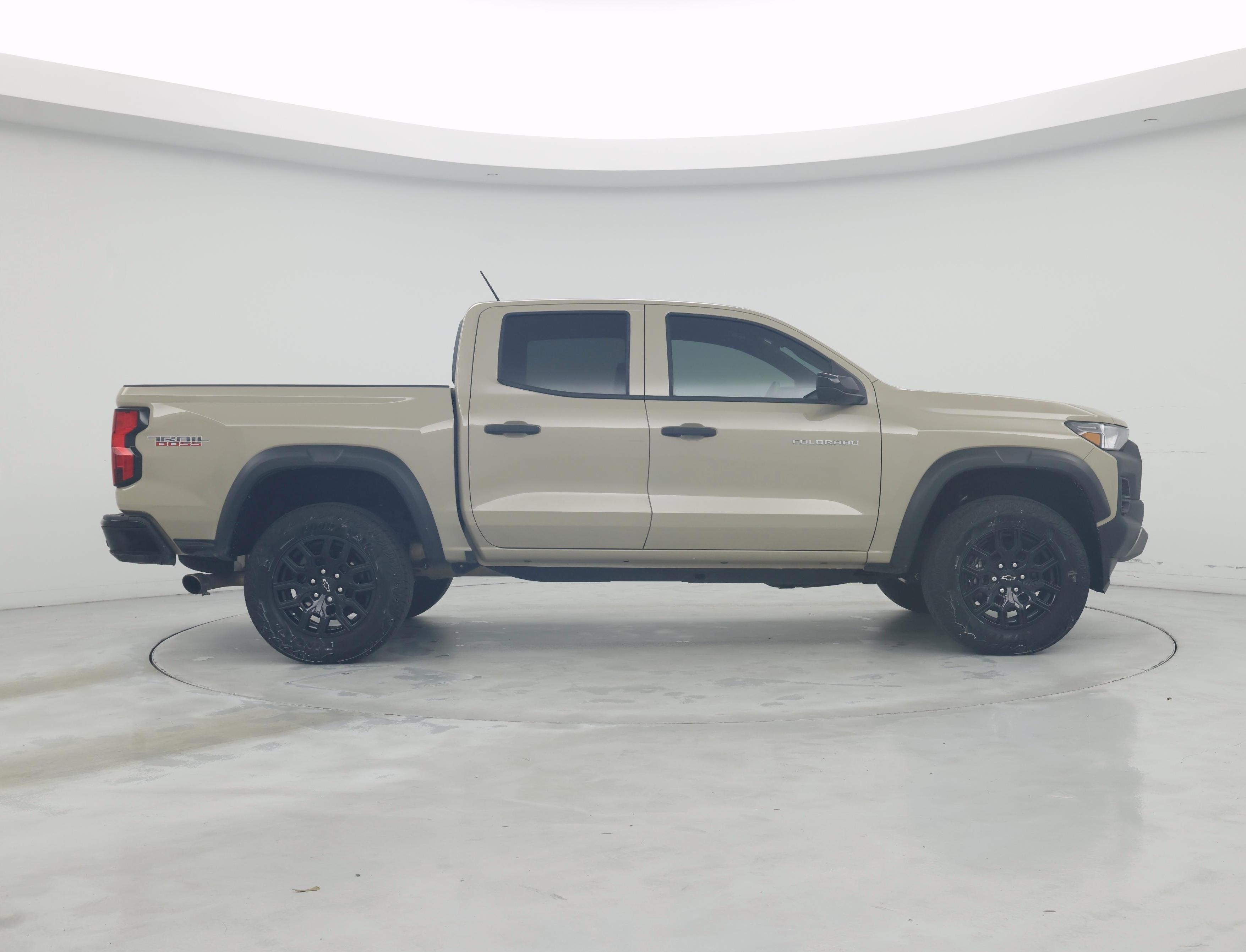 Thumbnail: 2024 Chevrolet Colorado - 7