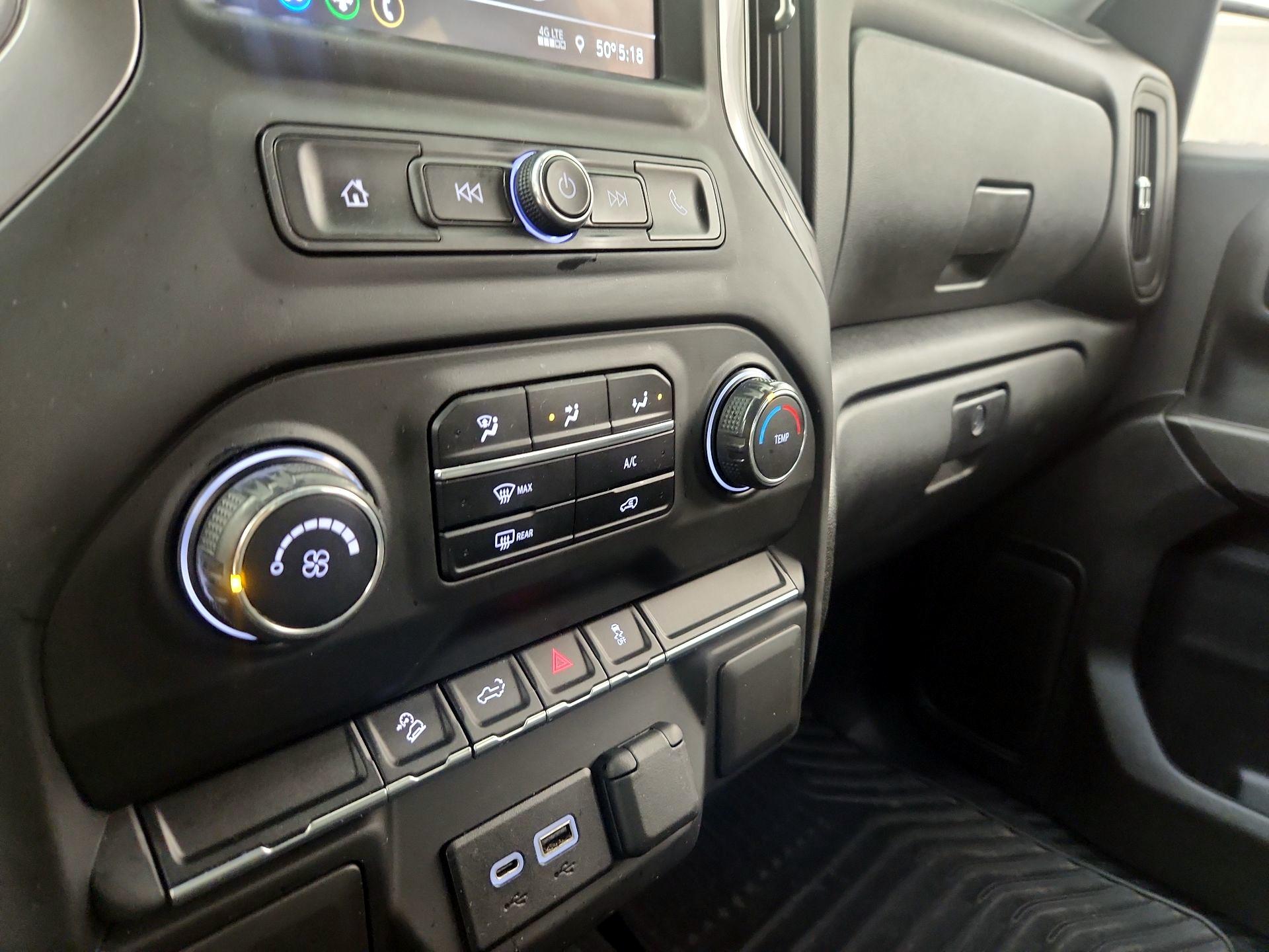 Thumbnail: 2021 Chevrolet Silverado 1500 - 16