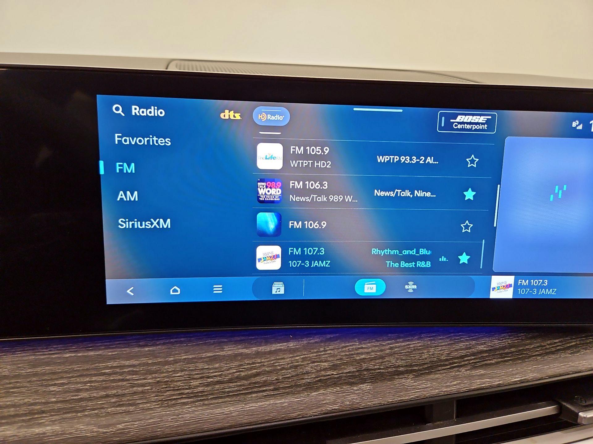 Thumbnail: 2024 Hyundai Santa Fe - 16