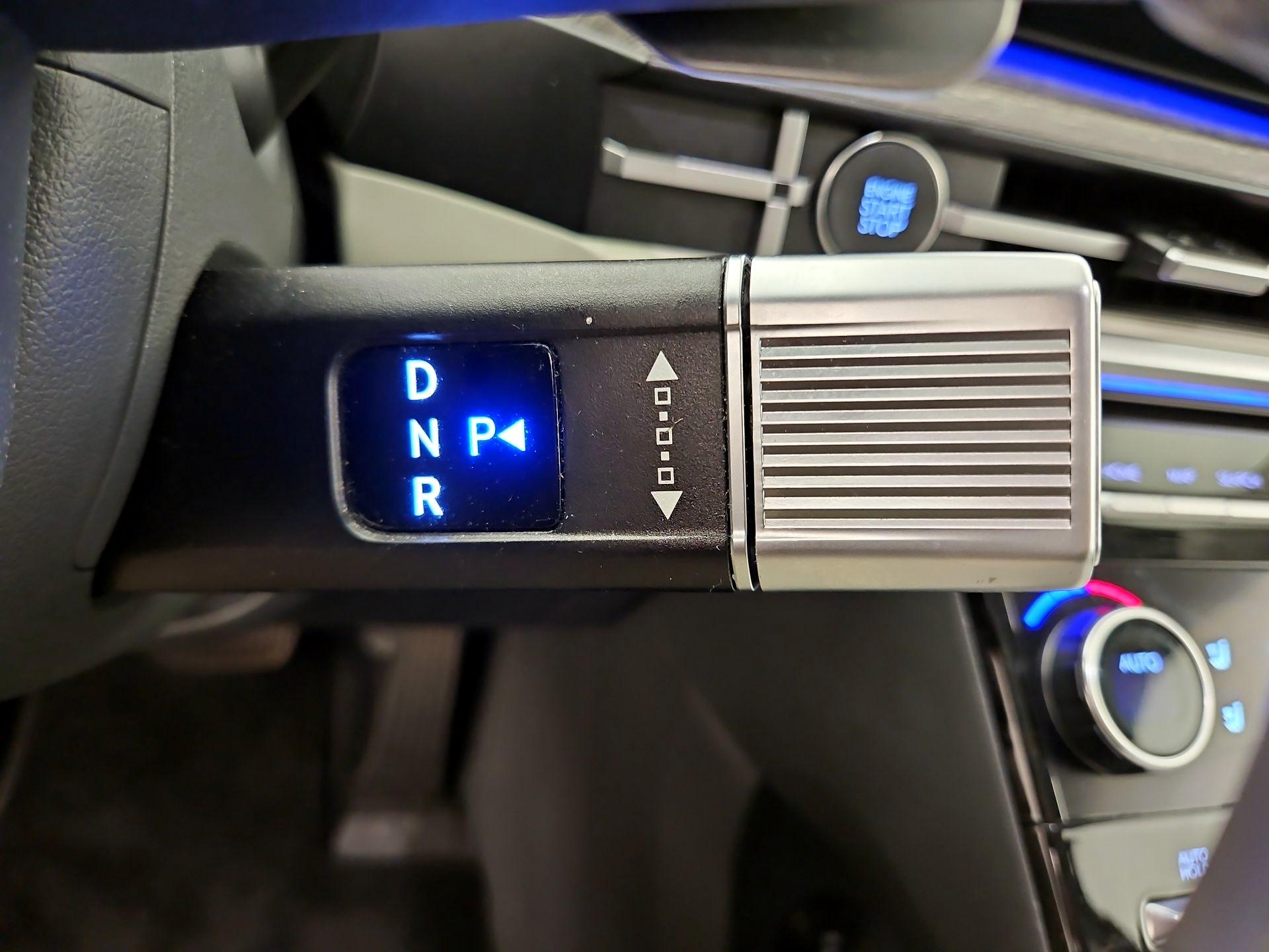 Thumbnail: 2024 Hyundai Santa Fe - 18