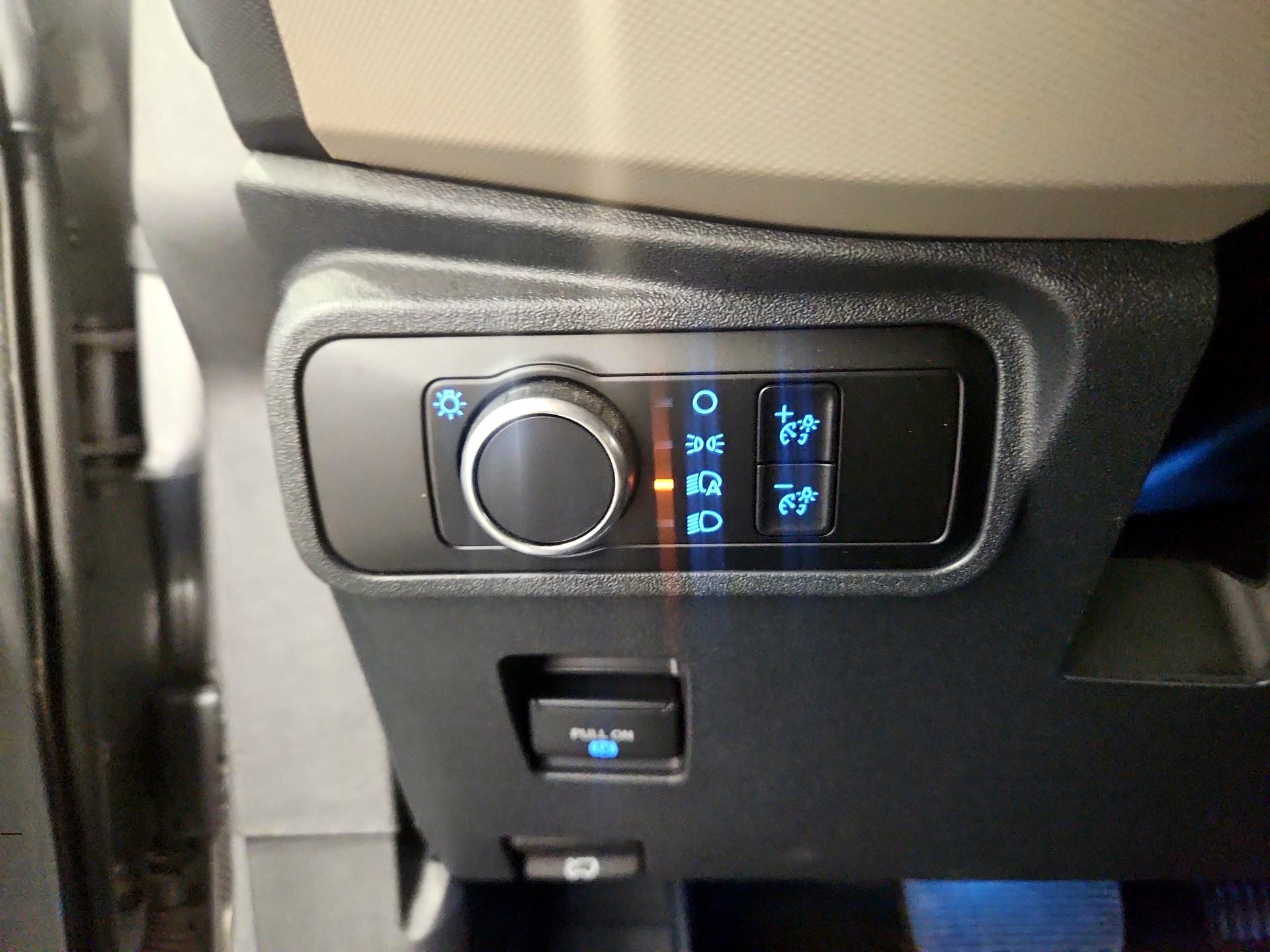 Thumbnail: 2024 Ford Bronco - 13