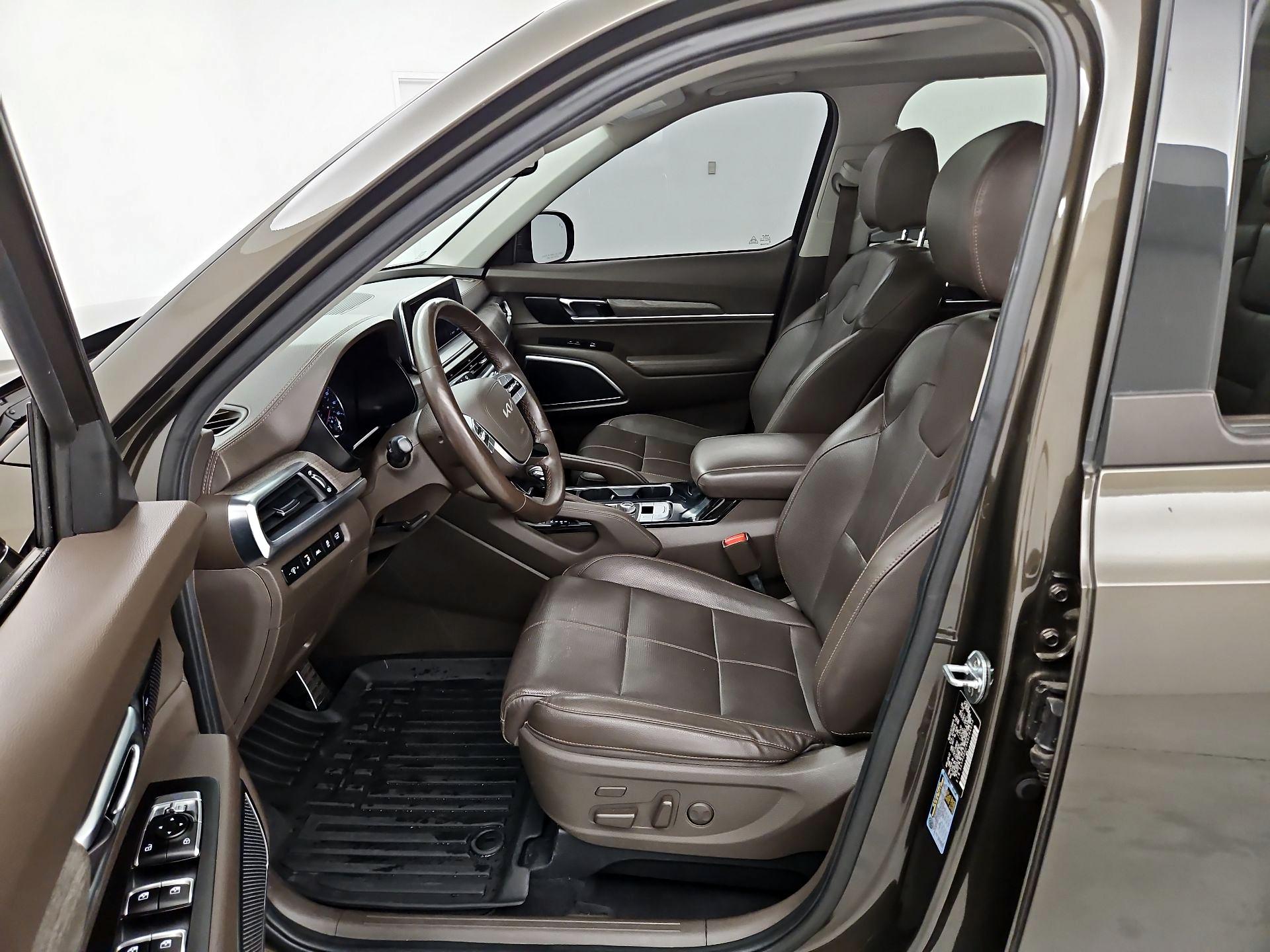 Thumbnail: 2022 Kia Telluride - 11