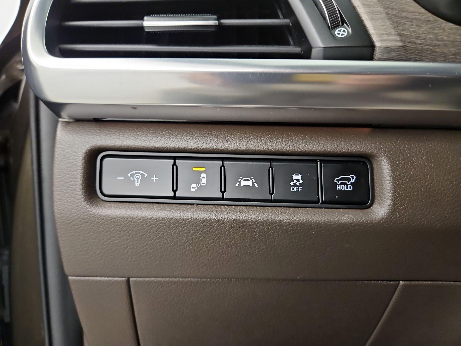 Thumbnail: 2022 Kia Telluride - 13