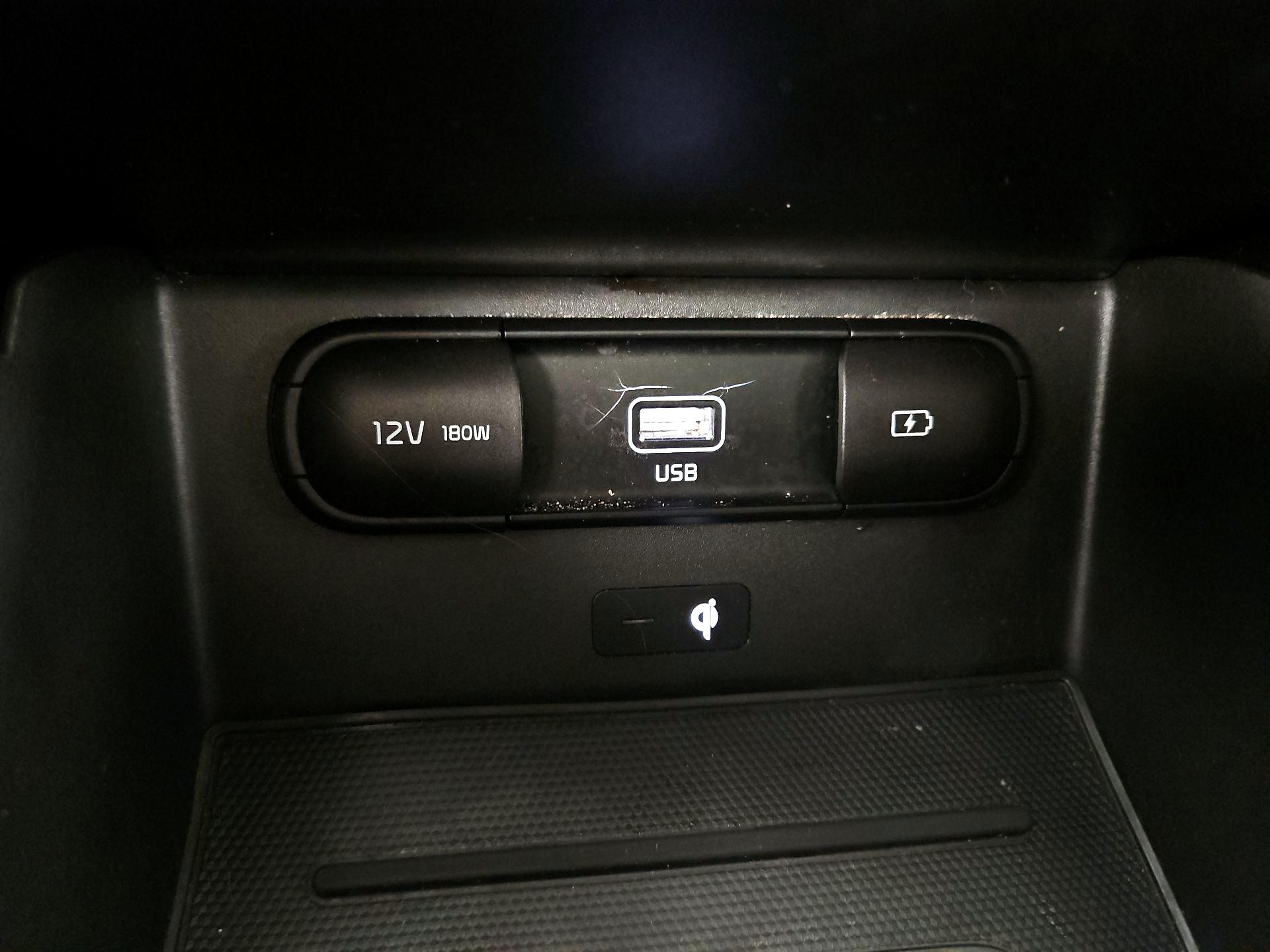 Thumbnail: 2022 Kia Telluride - 19