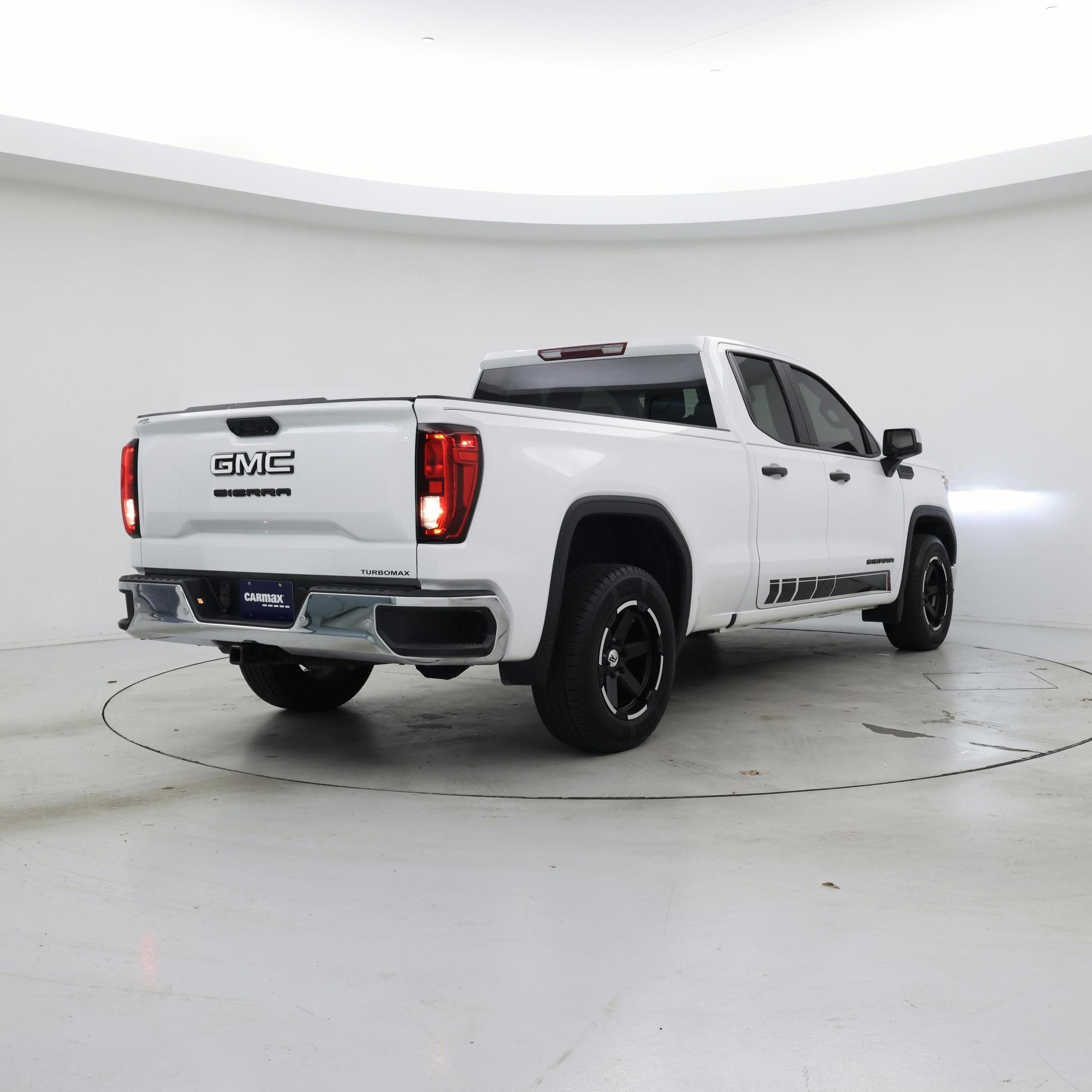 Thumbnail: 2024 GMC Sierra 1500 - 8