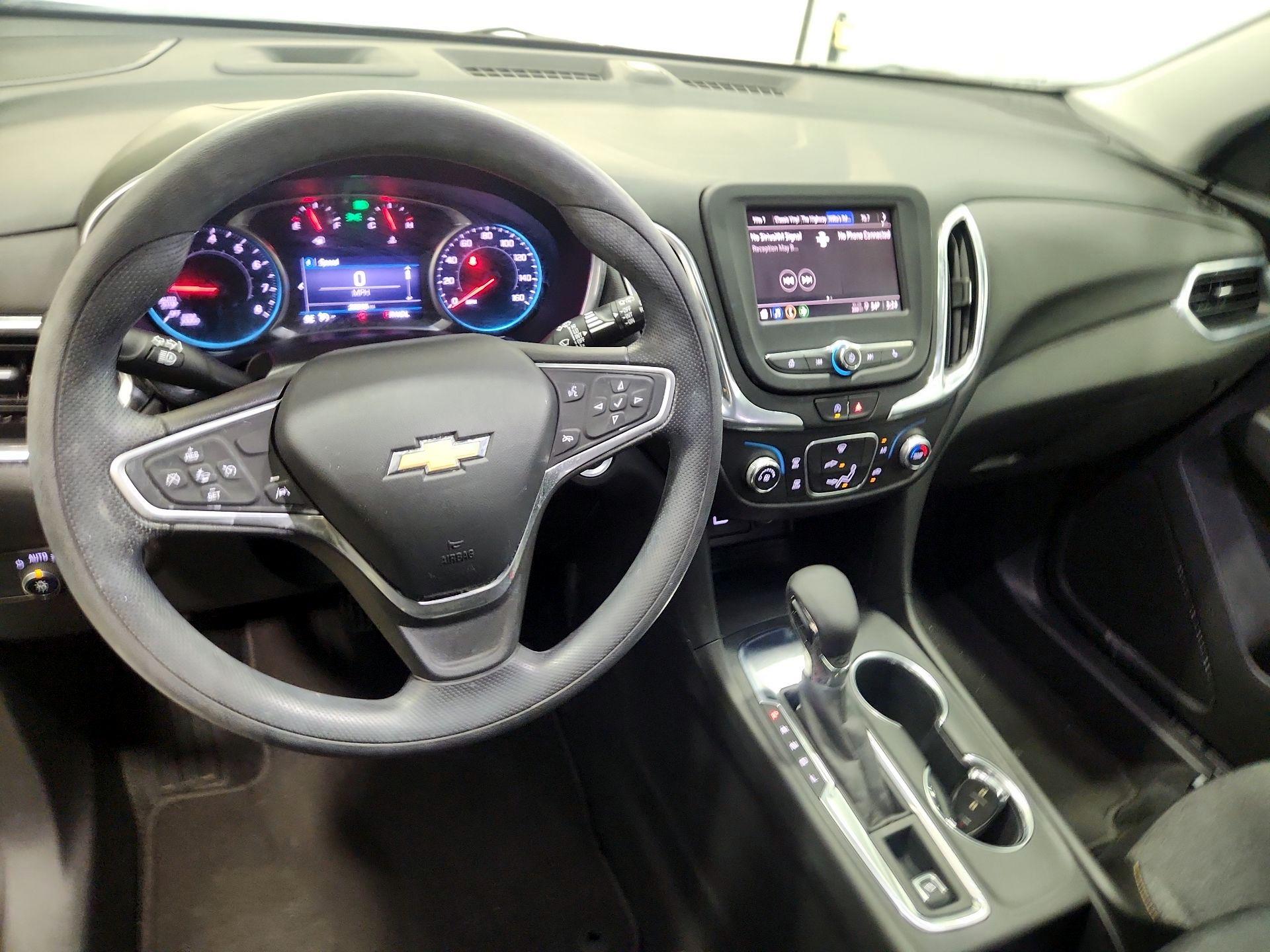 Thumbnail: 2022 Chevrolet Equinox - 9