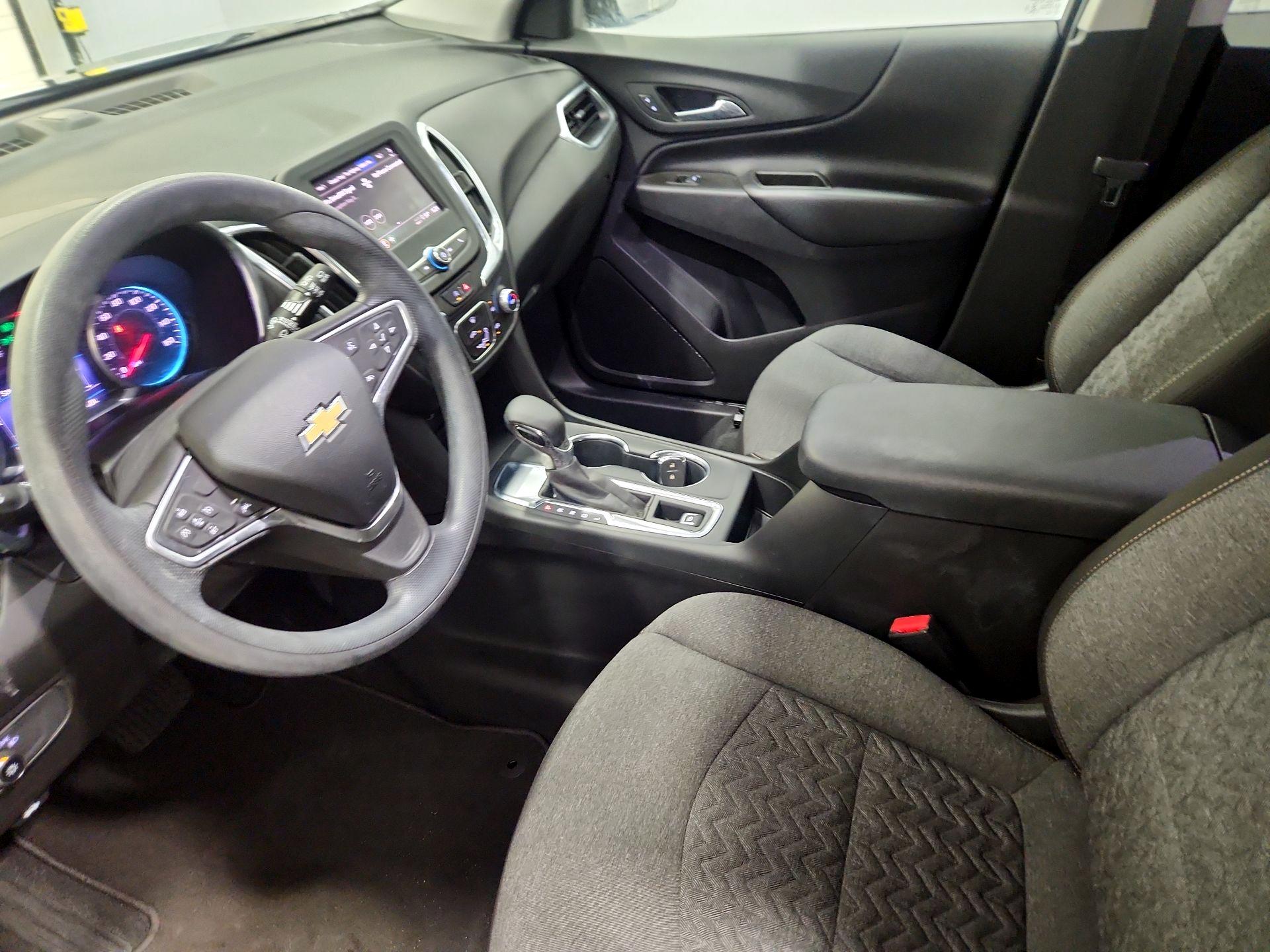 Thumbnail: 2022 Chevrolet Equinox - 11