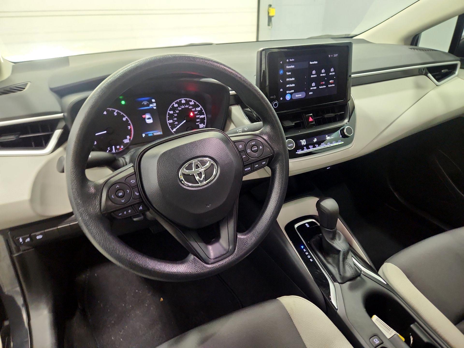 Thumbnail: 2025 Toyota Corolla - 9