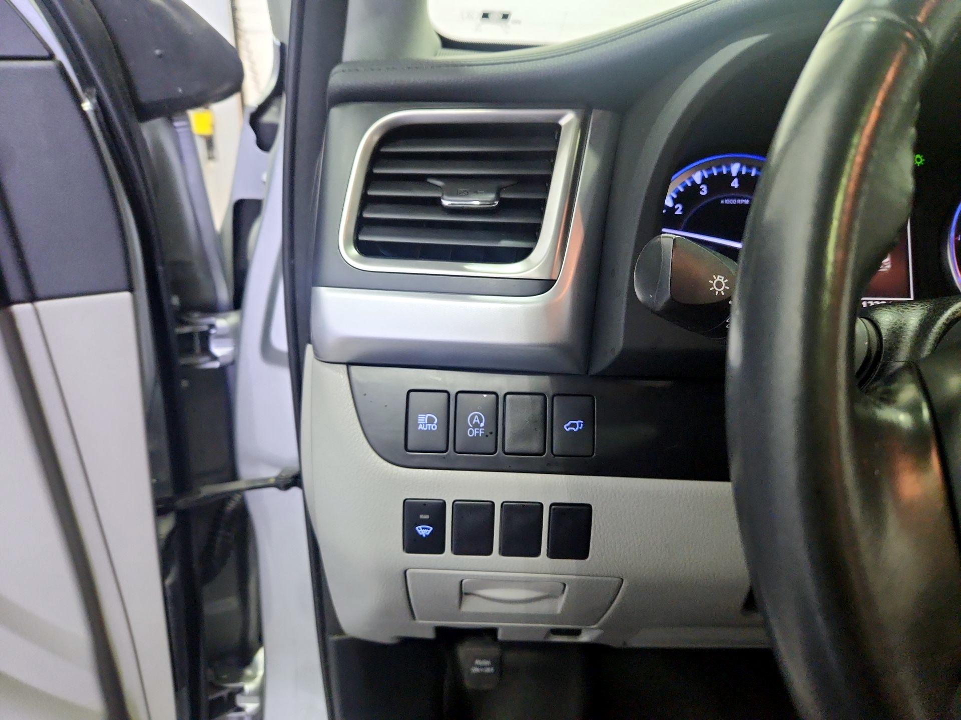 Thumbnail: 2018 Toyota Highlander - 13