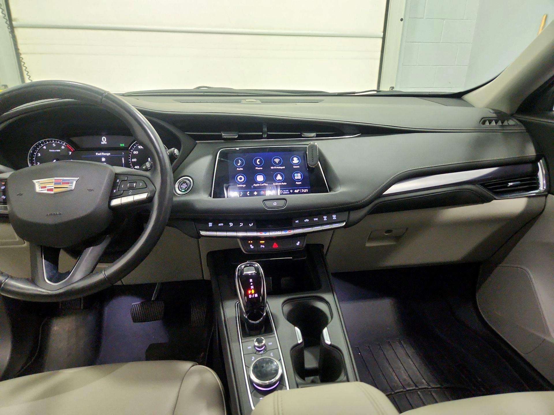 Thumbnail: 2023 Cadillac XT4 - 9