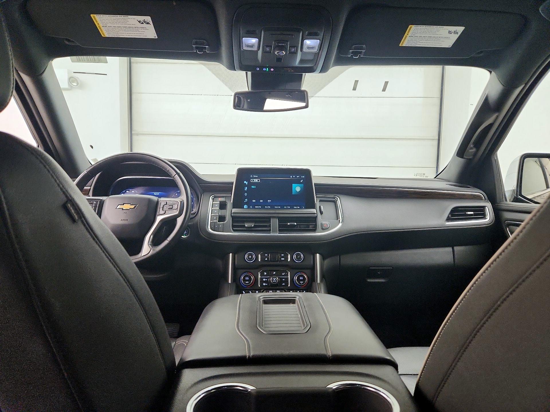 Thumbnail: 2023 Chevrolet Suburban - 9