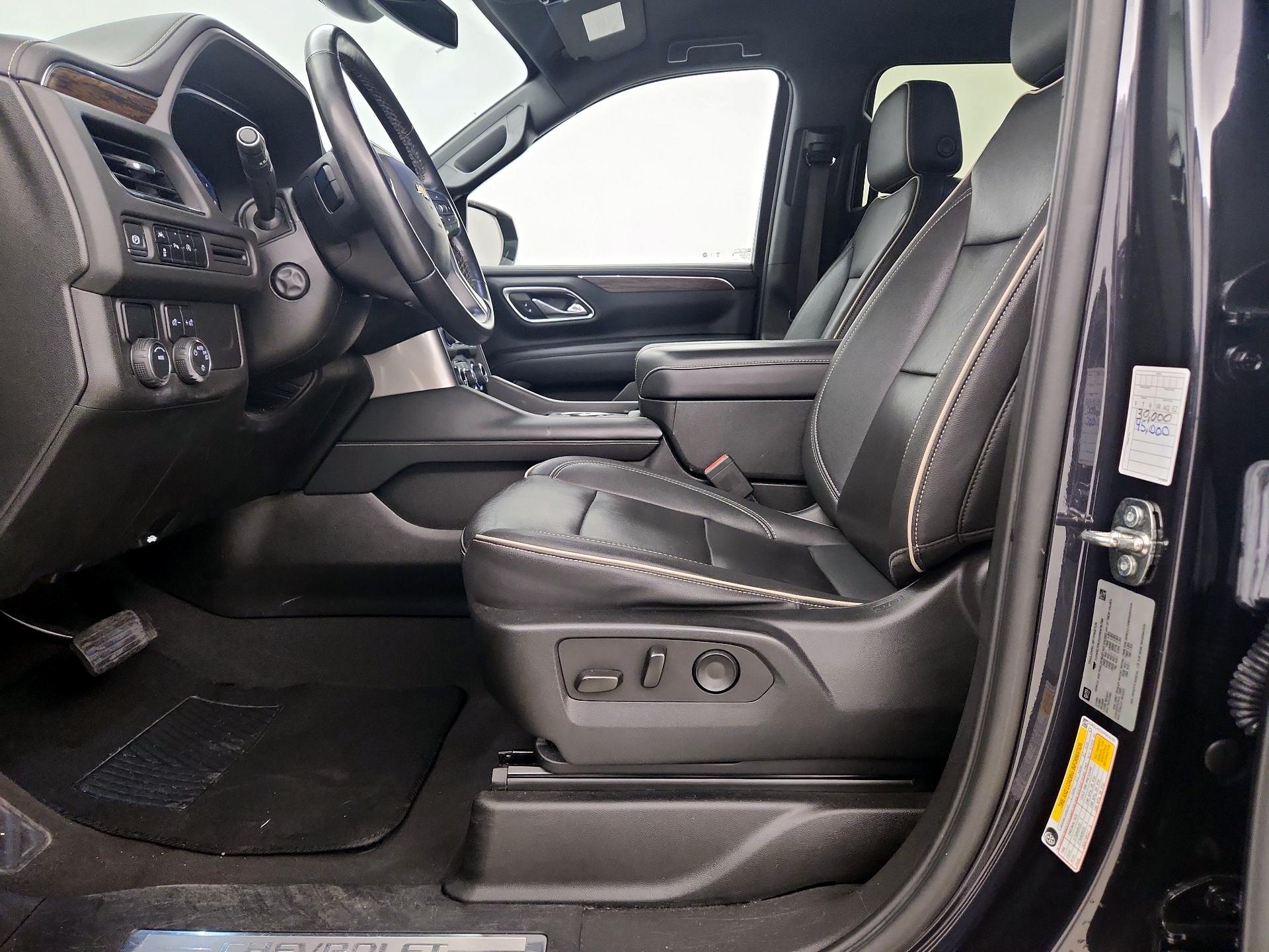 Thumbnail: 2023 Chevrolet Suburban - 11