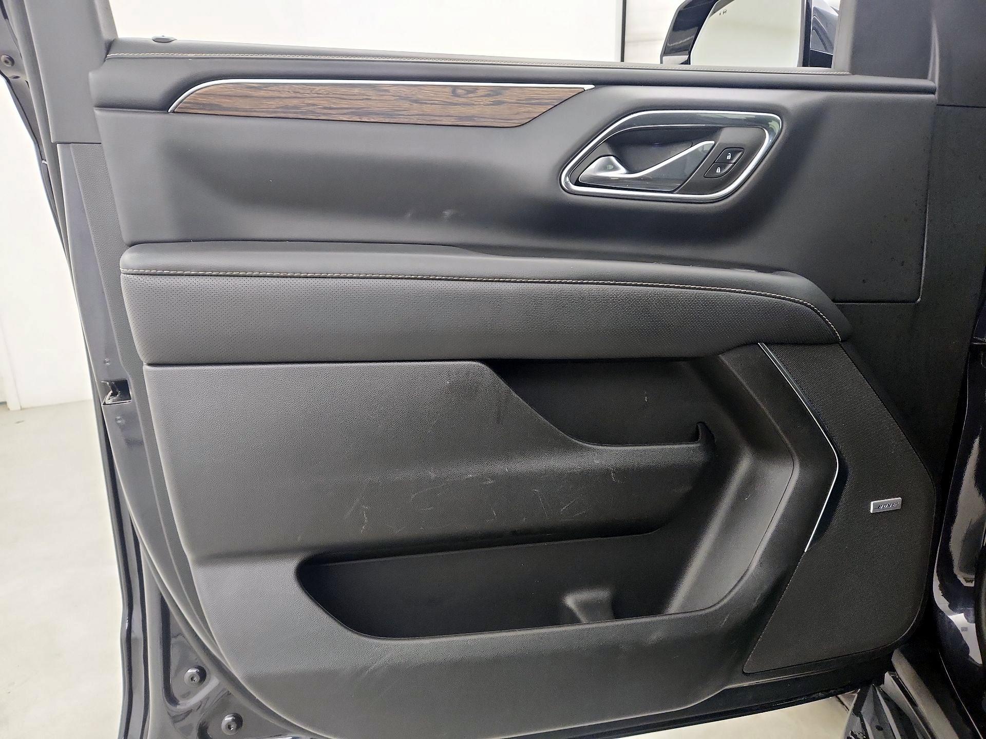 Thumbnail: 2023 Chevrolet Suburban - 12