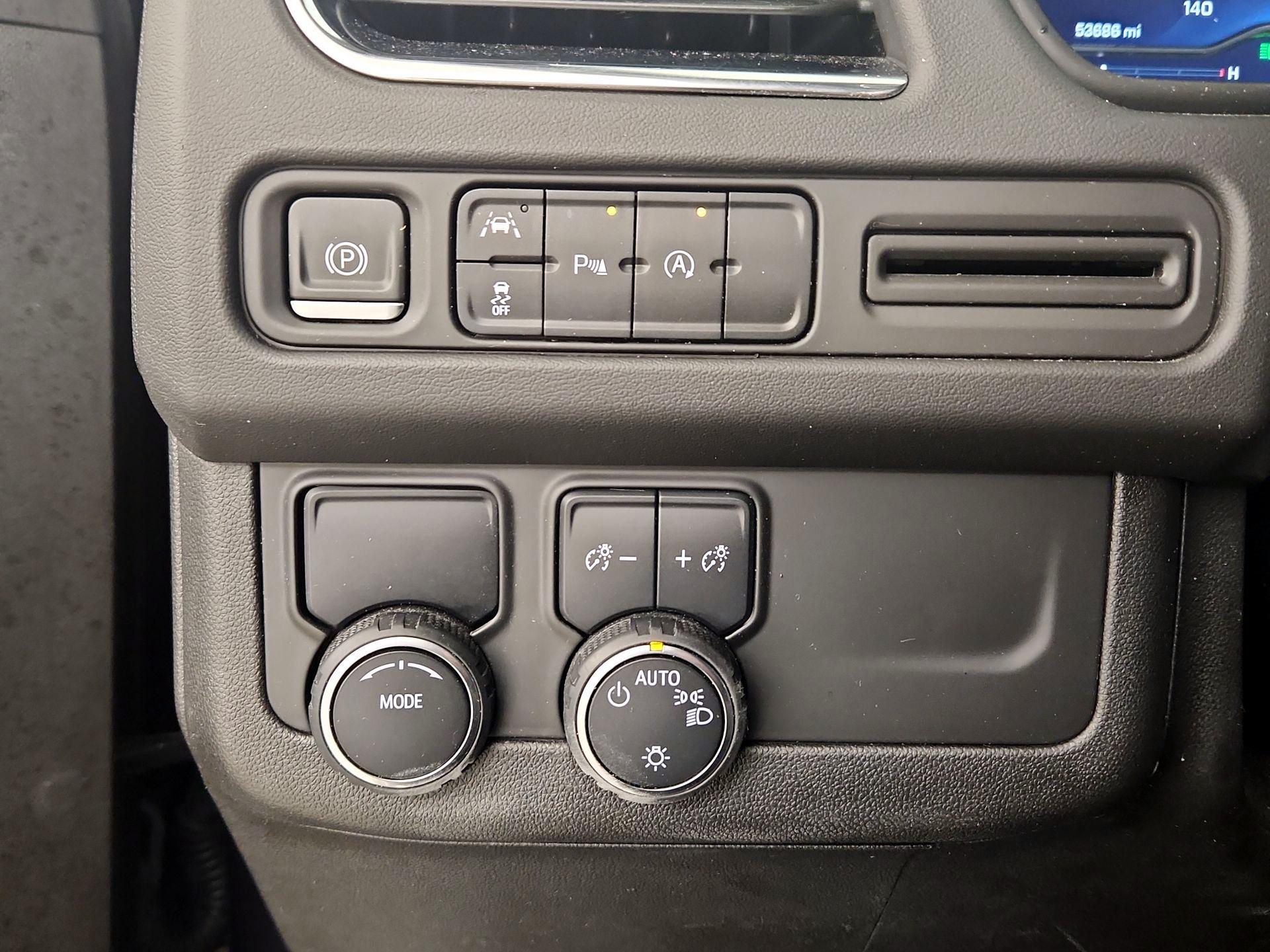 Thumbnail: 2023 Chevrolet Suburban - 13