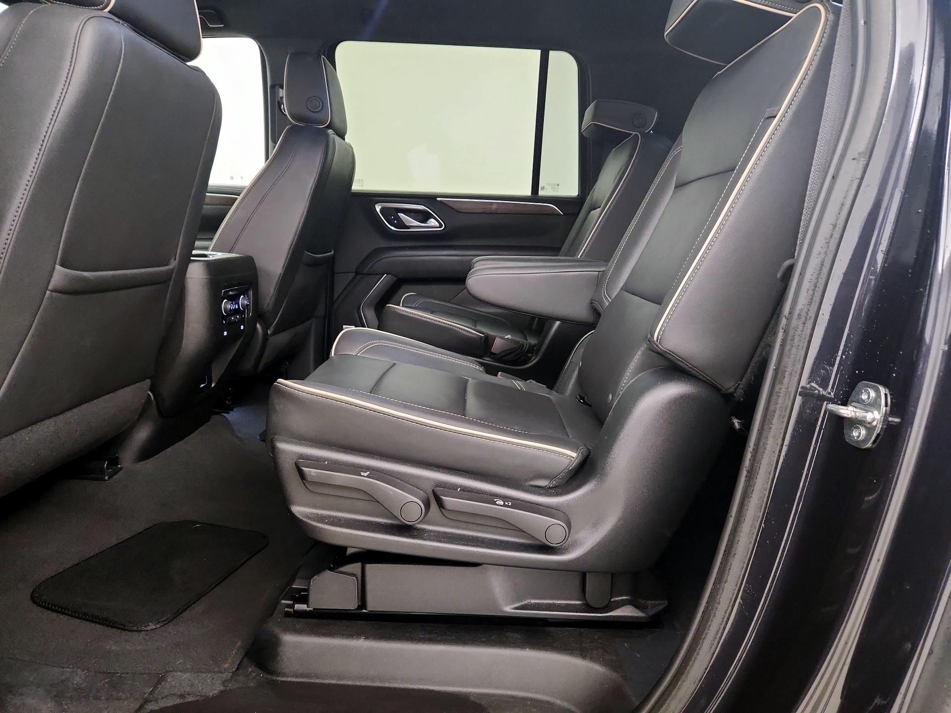 Thumbnail: 2023 Chevrolet Suburban - 19