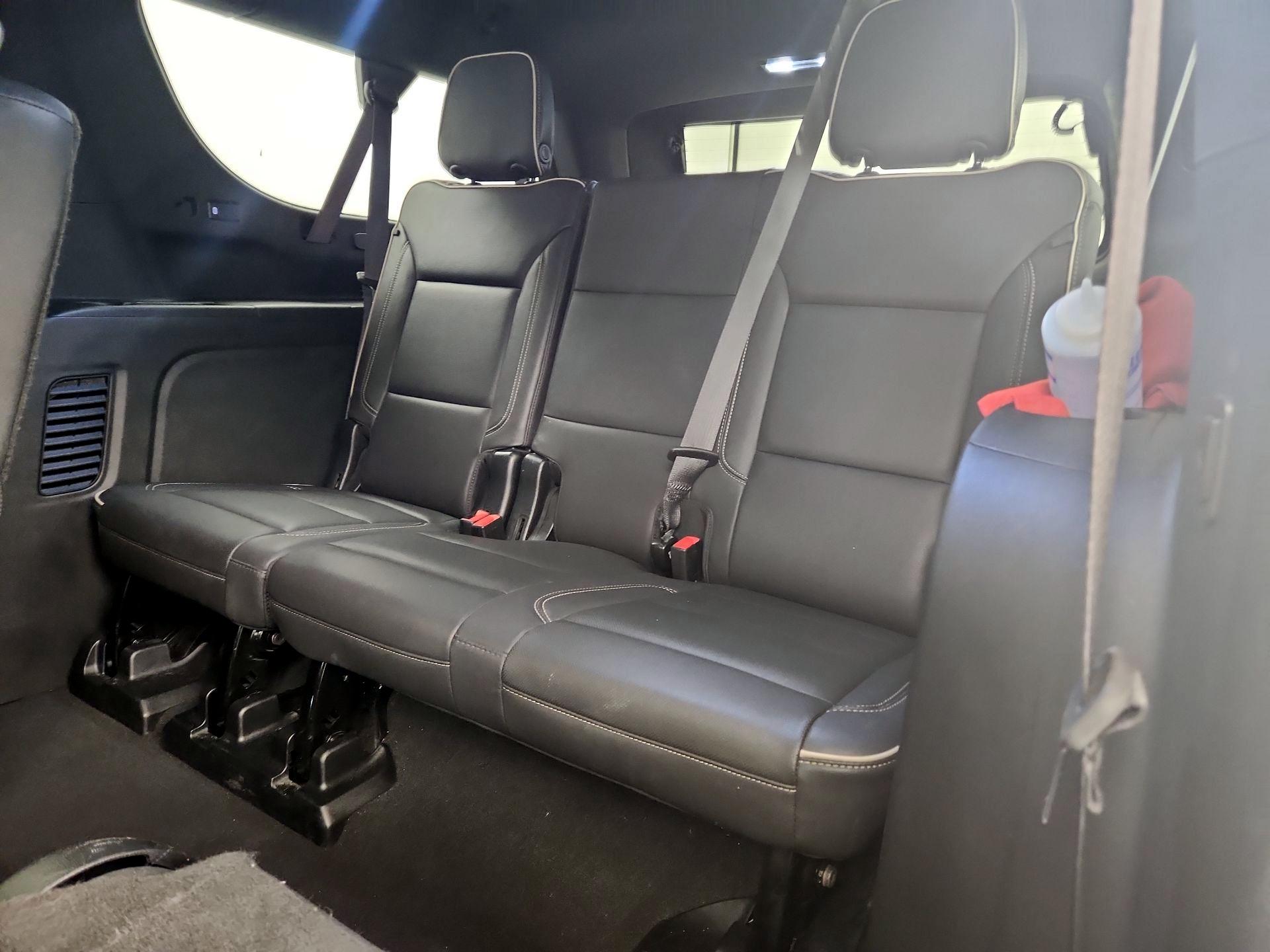 Thumbnail: 2023 Chevrolet Suburban - 20