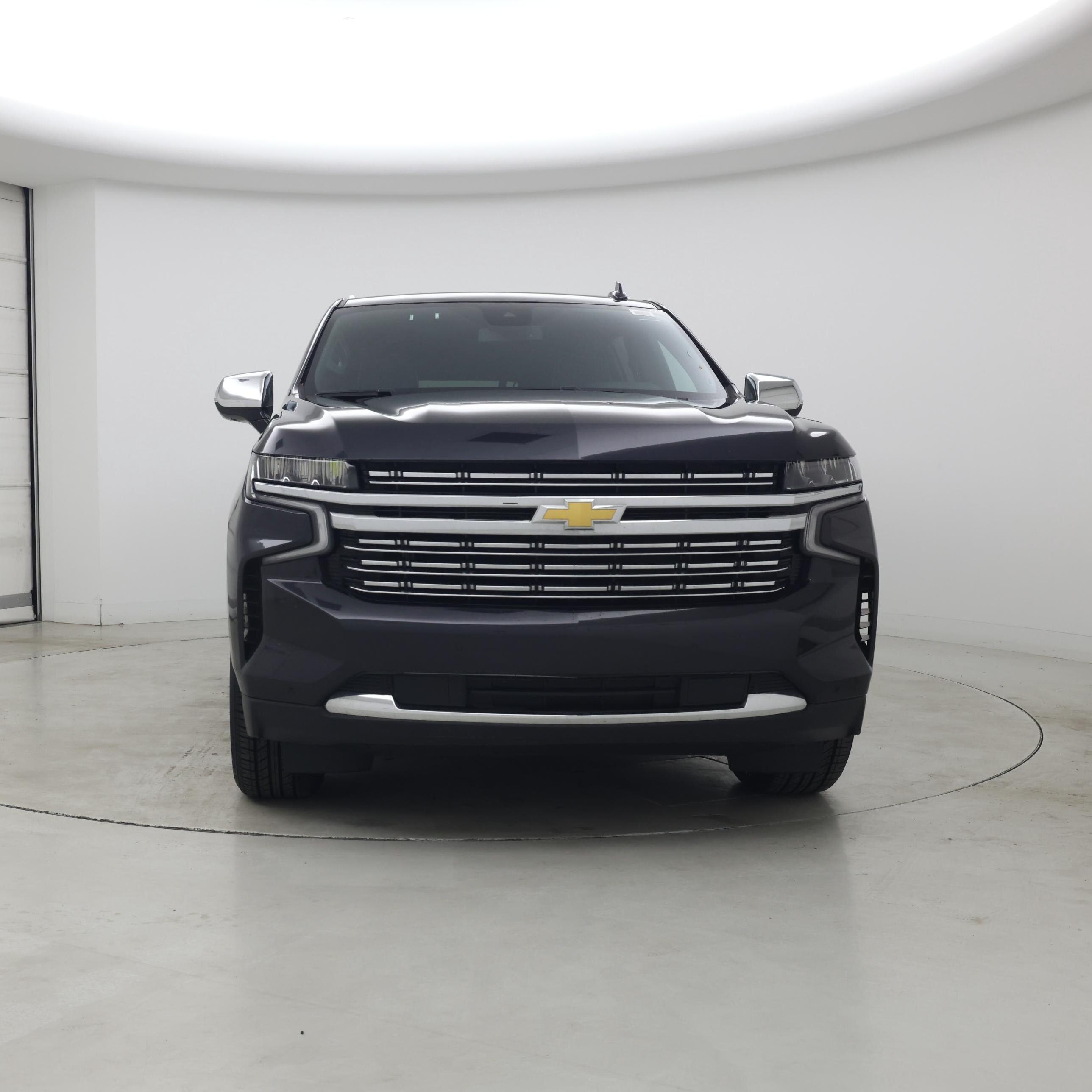 Thumbnail: 2023 Chevrolet Suburban - 5