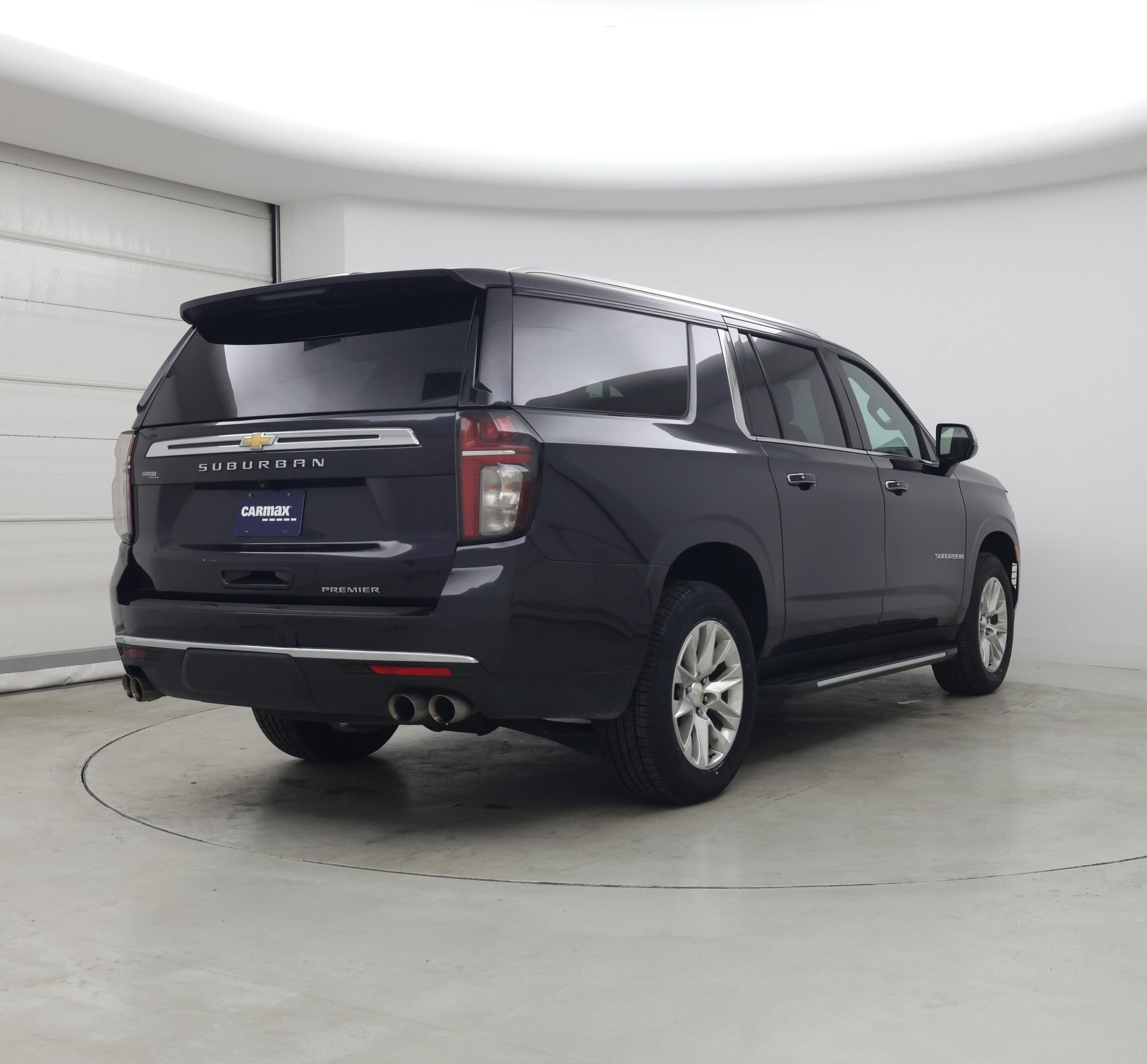 Thumbnail: 2023 Chevrolet Suburban - 8