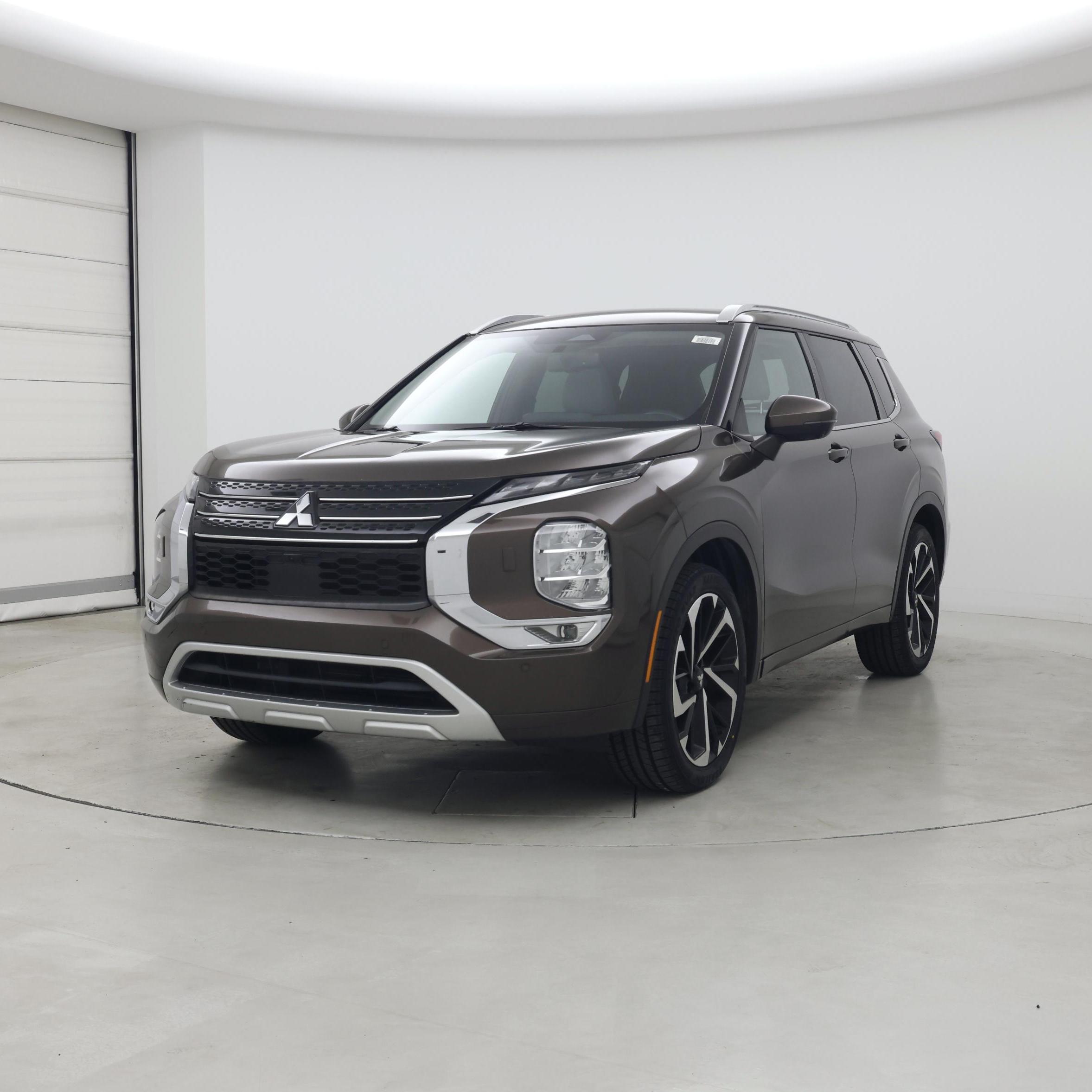 Thumbnail: 2022 Mitsubishi Outlander - 4