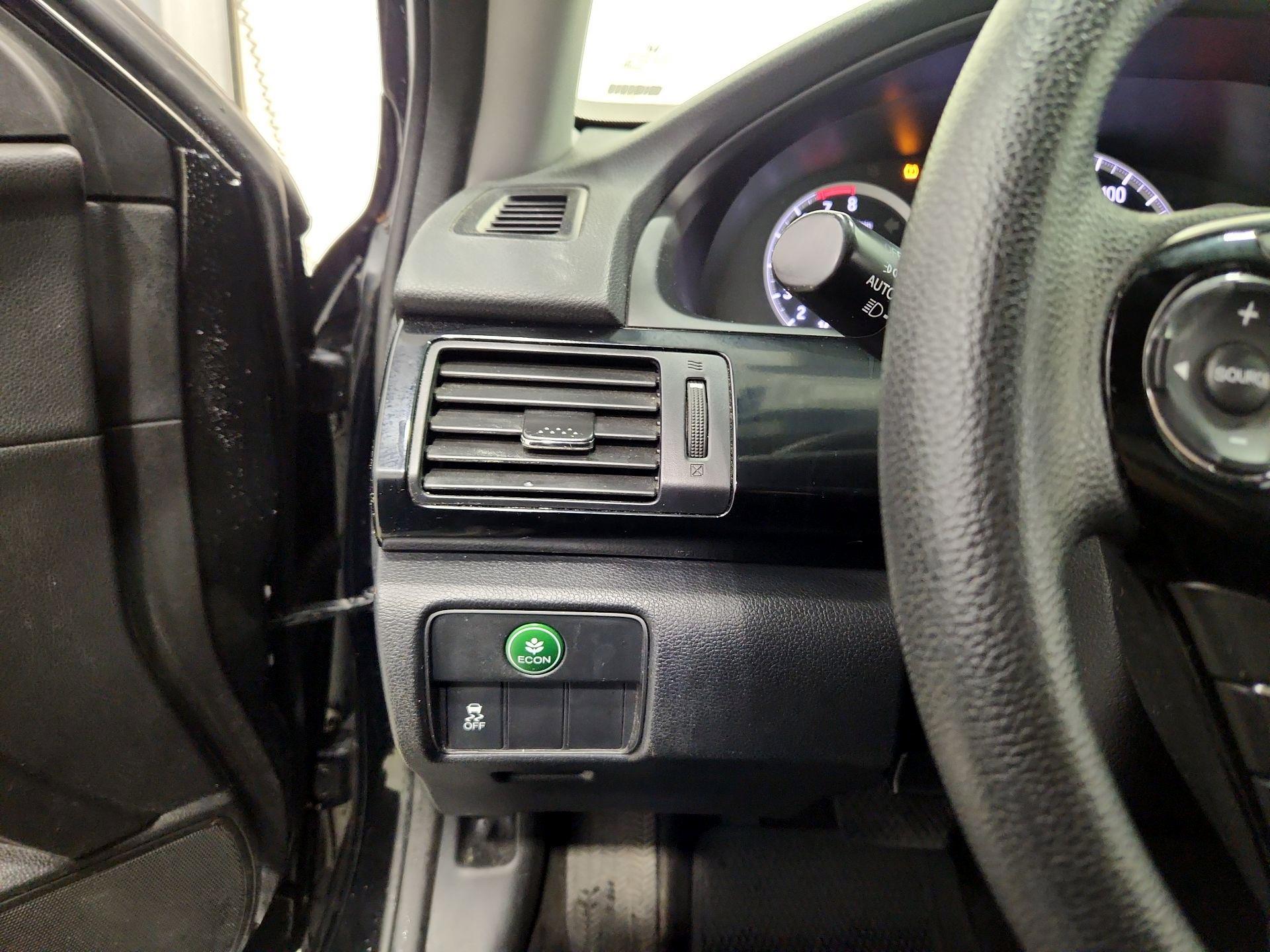 Thumbnail: 2017 Honda Accord - 13