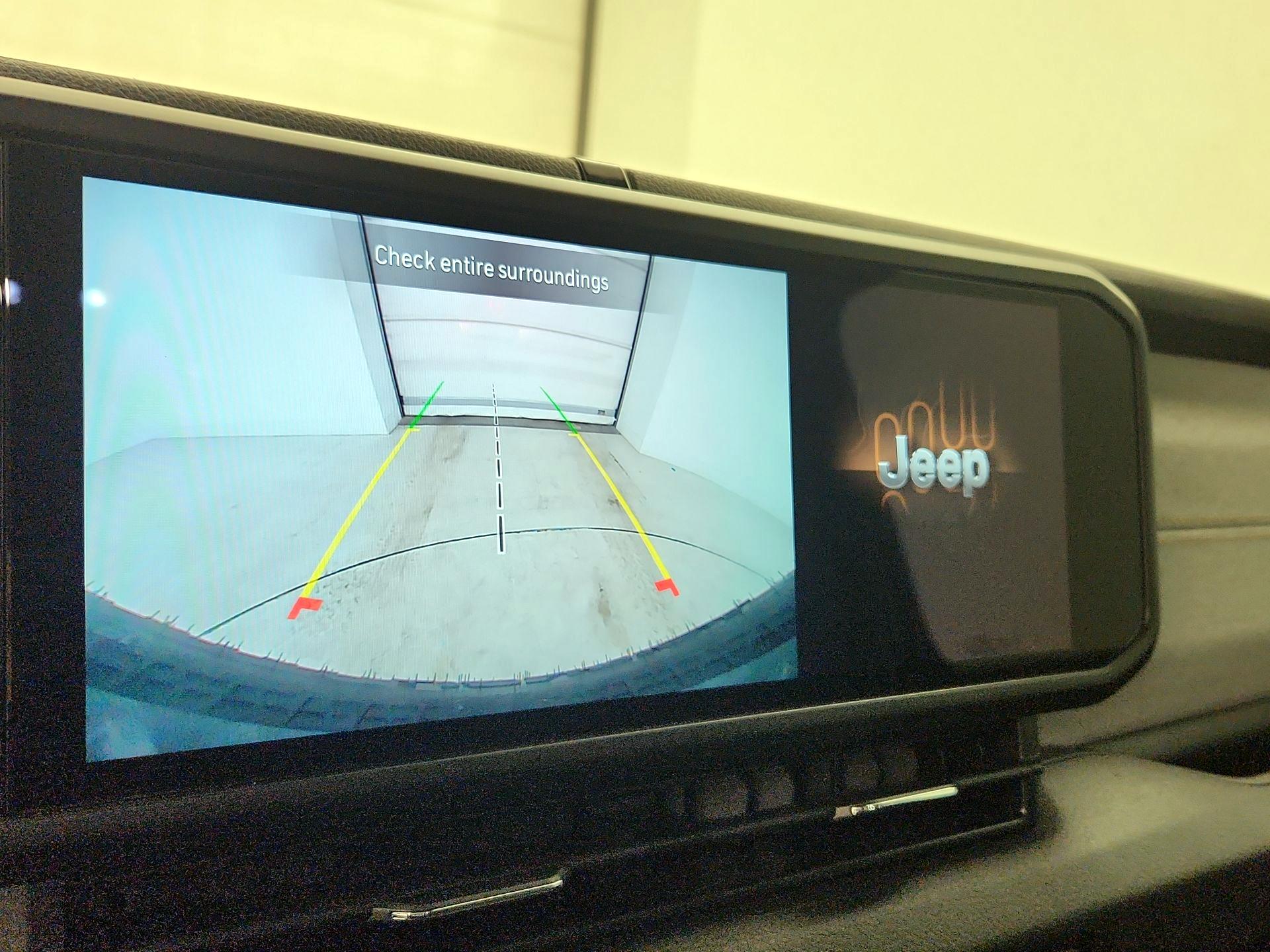 Thumbnail: 2024 Jeep Wrangler - 14