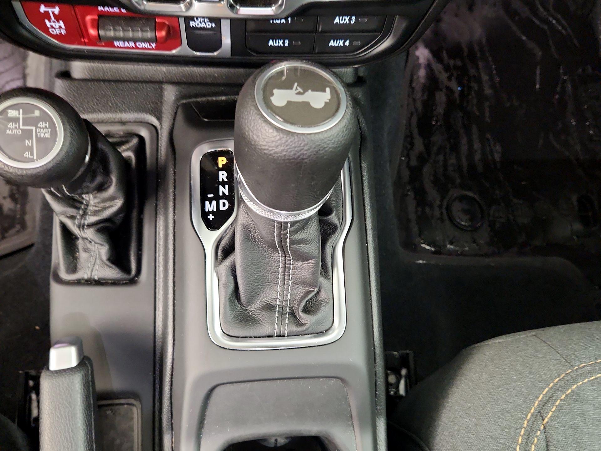 Thumbnail: 2024 Jeep Wrangler - 17