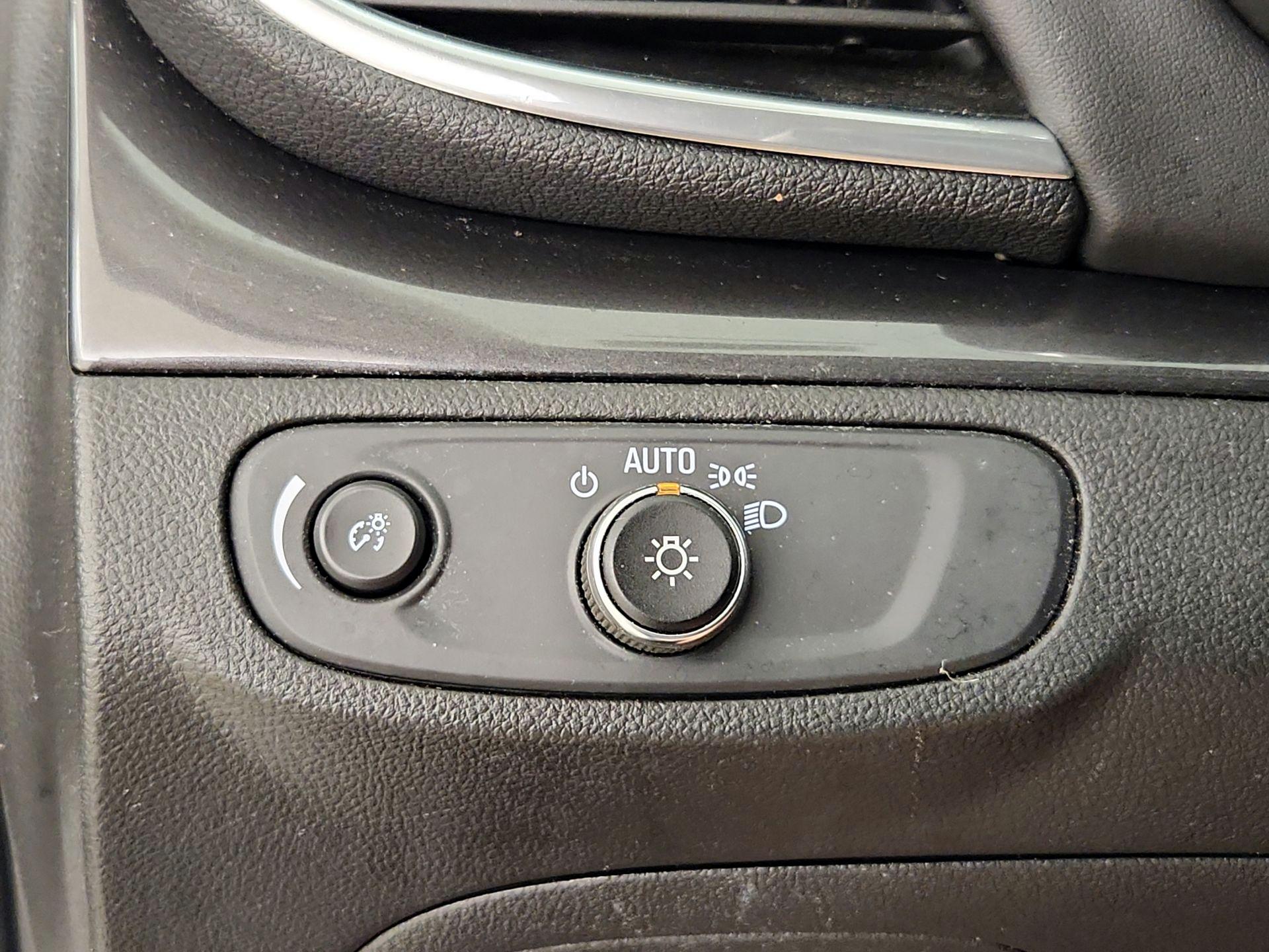 Thumbnail: 2022 Buick Encore - 13