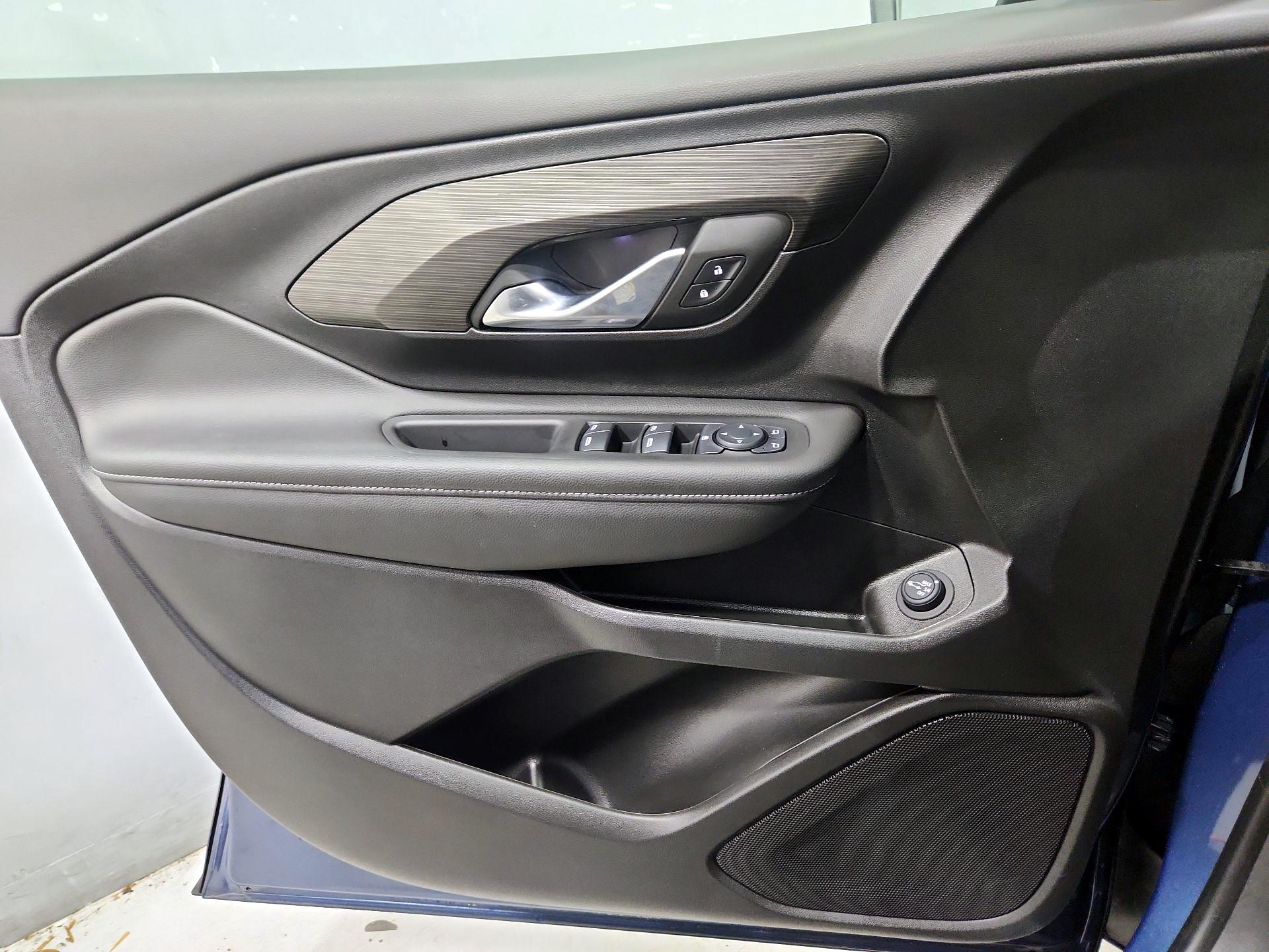 Thumbnail: 2024 GMC Terrain - 12