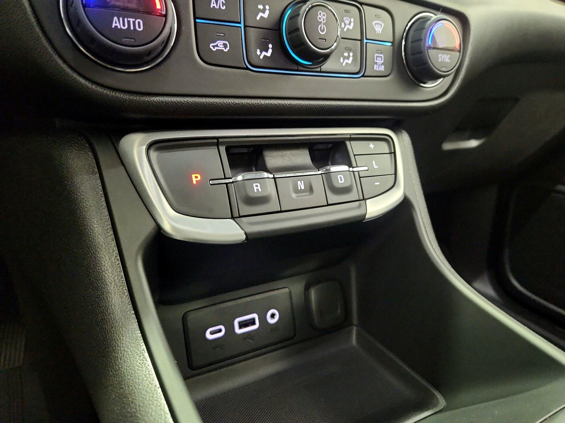 Thumbnail: 2024 GMC Terrain - 17