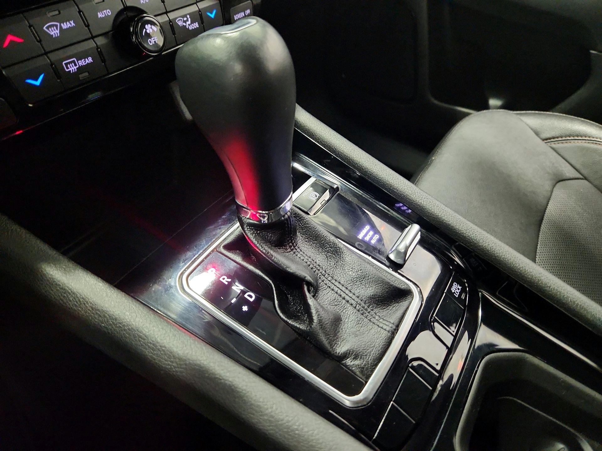 Thumbnail: 2023 Jeep Compass - 17