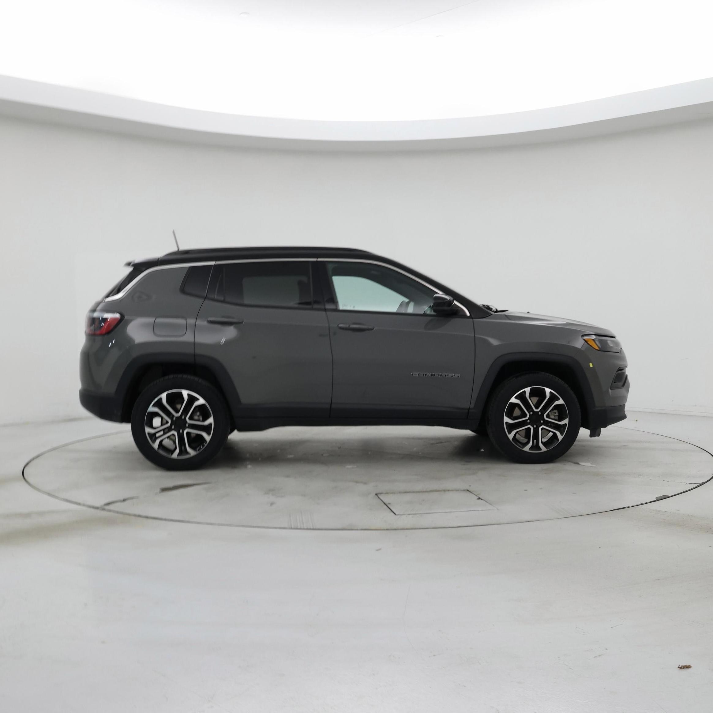 Thumbnail: 2023 Jeep Compass - 7