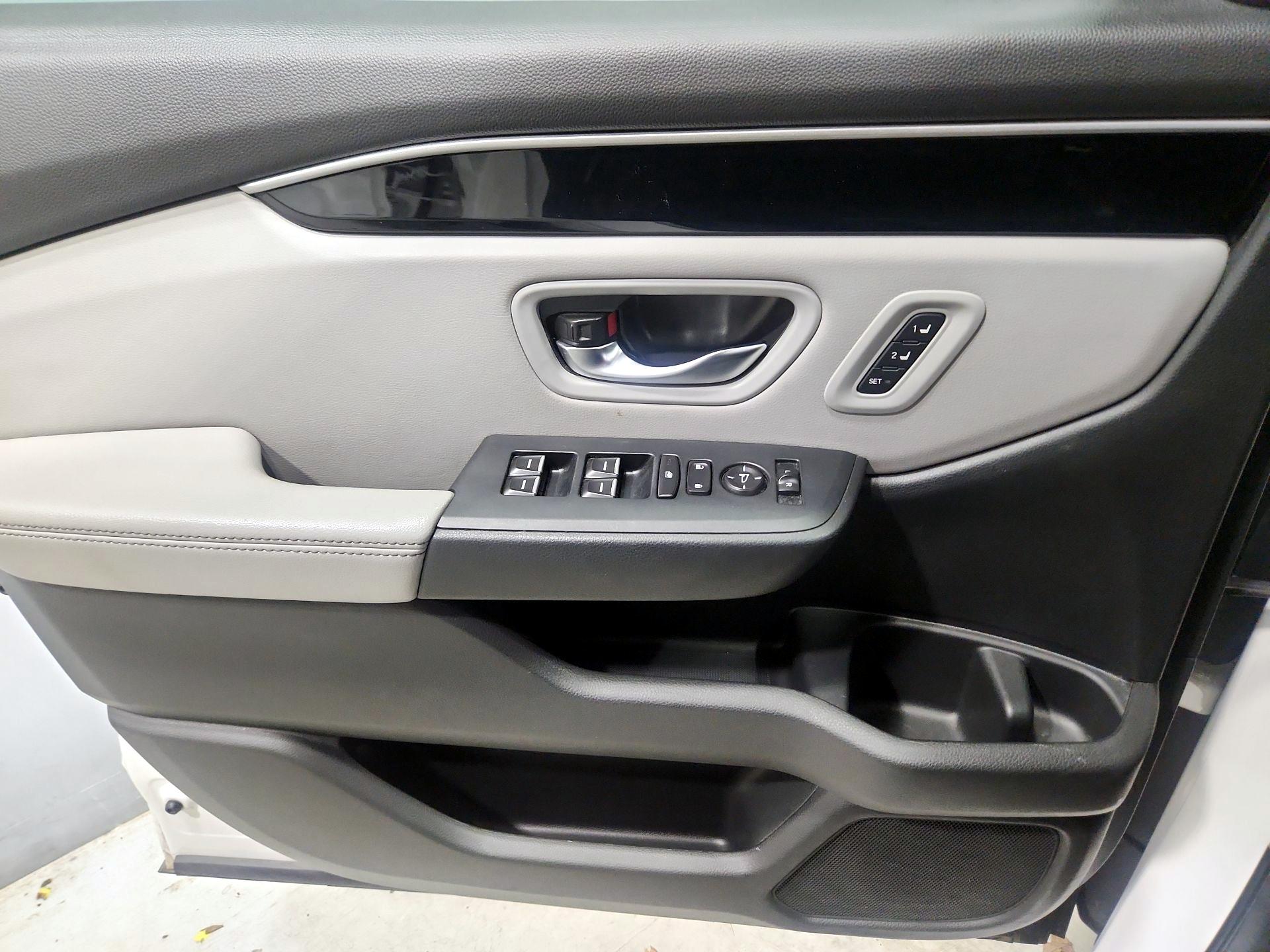 Thumbnail: 2025 Honda Pilot - 12