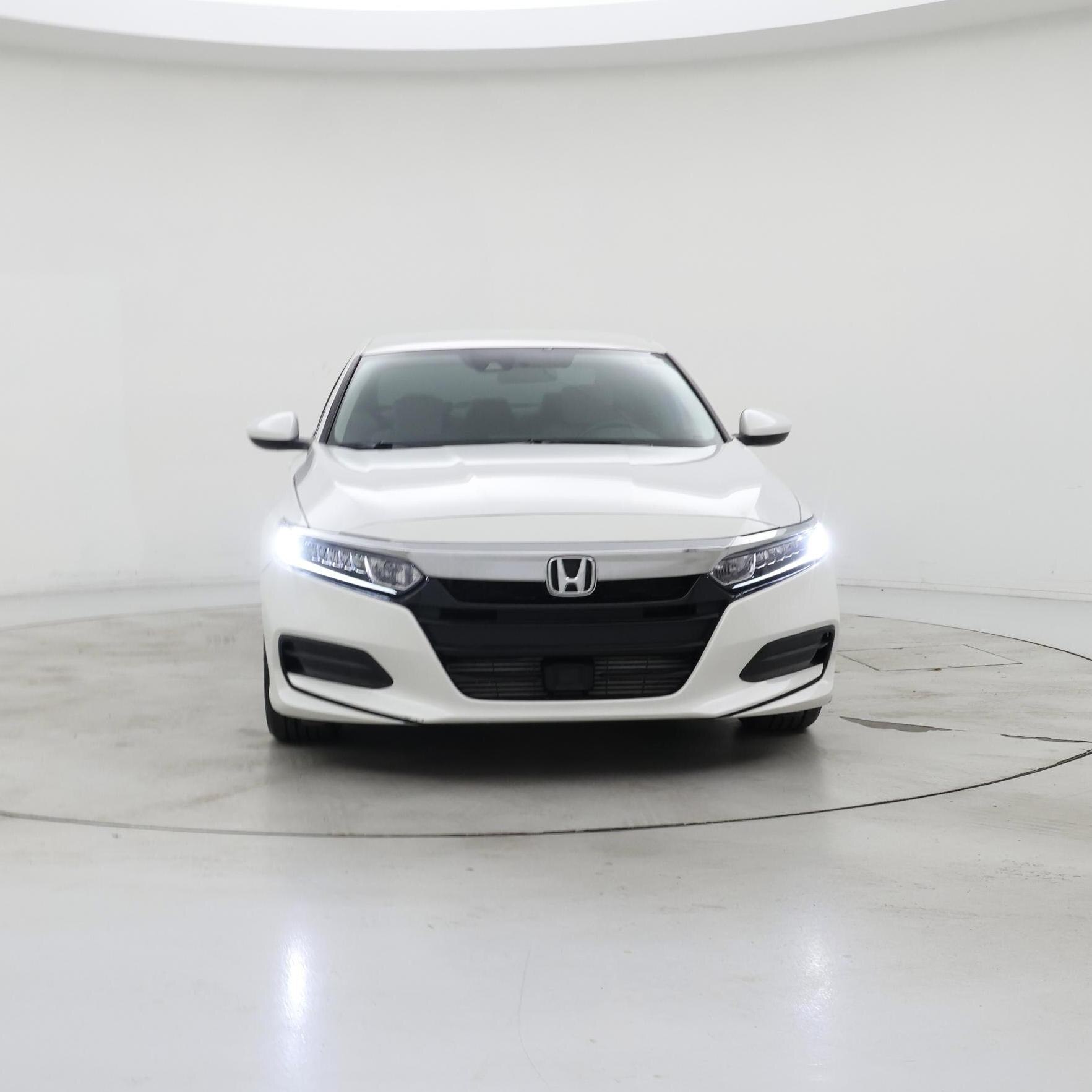 Thumbnail: 2018 Honda Accord - 5
