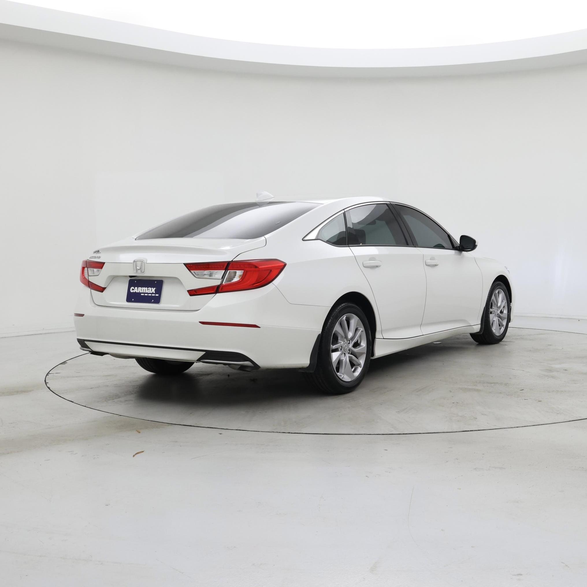 Thumbnail: 2018 Honda Accord - 8